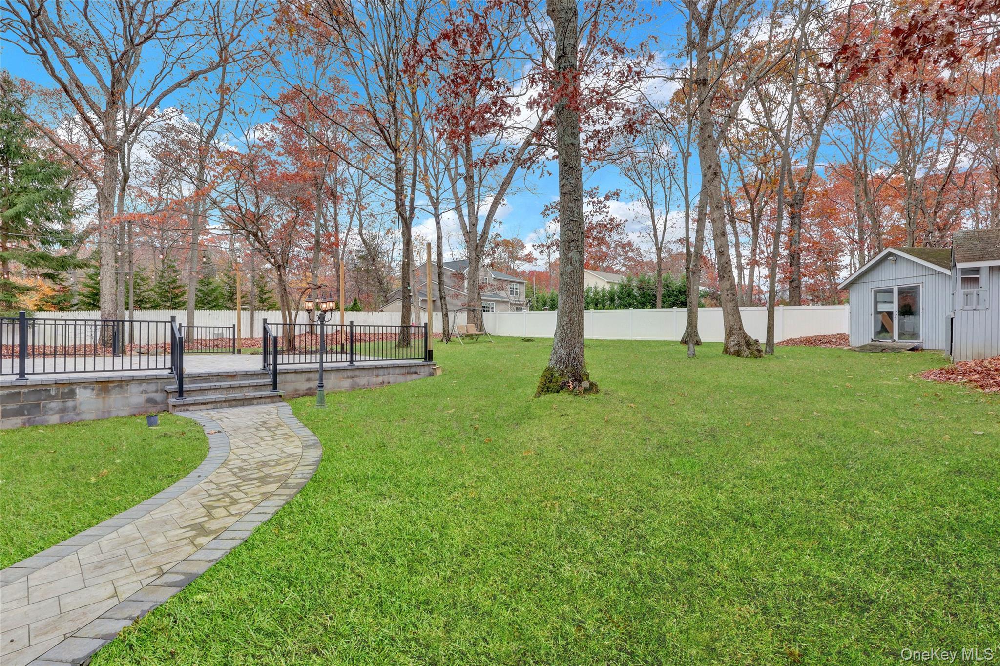 Single Family Pond  Suffolk County, NY 11733, MLS-934276-2