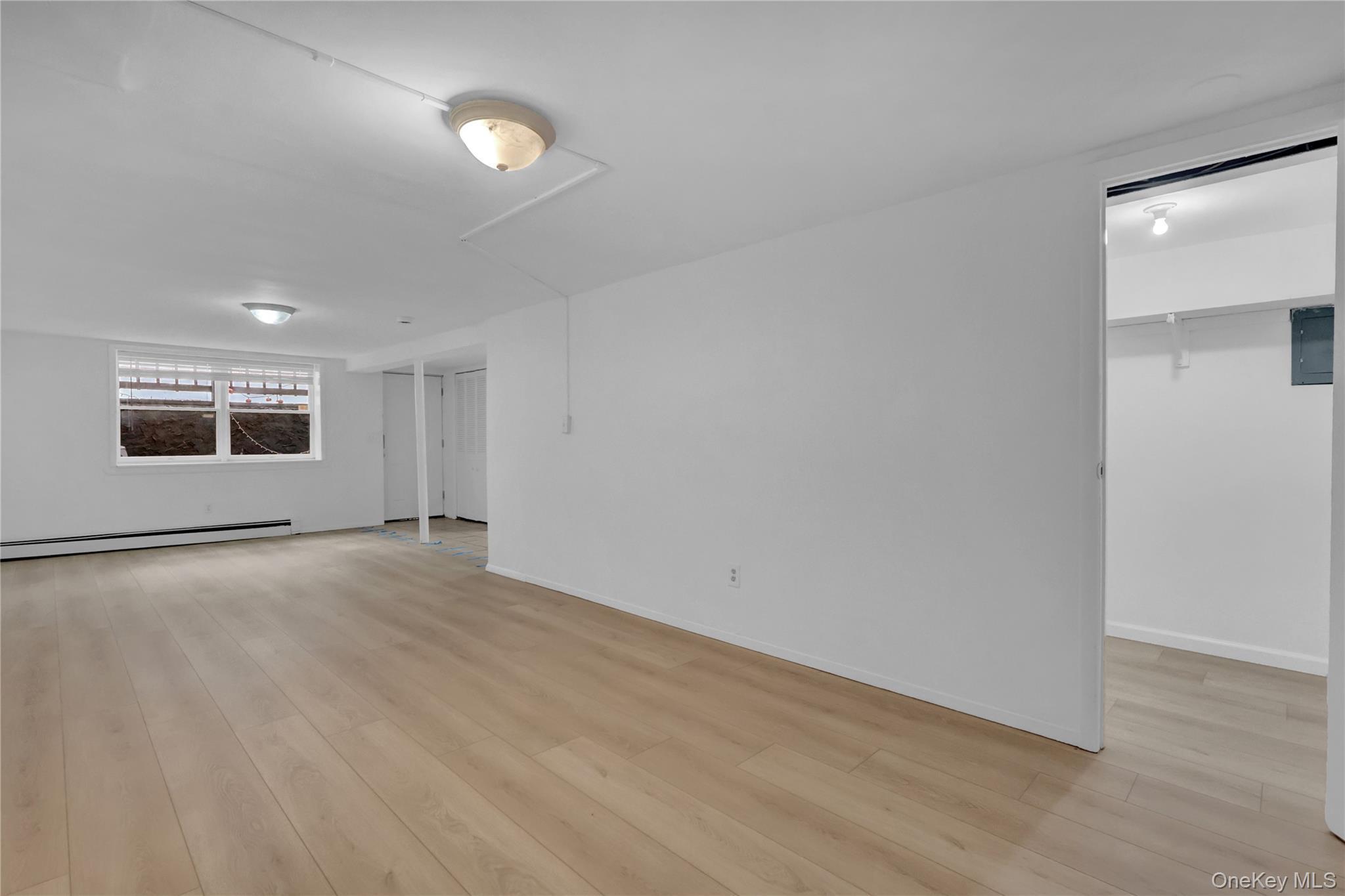 Single Family Pond  Suffolk County, NY 11733, MLS-934276-28