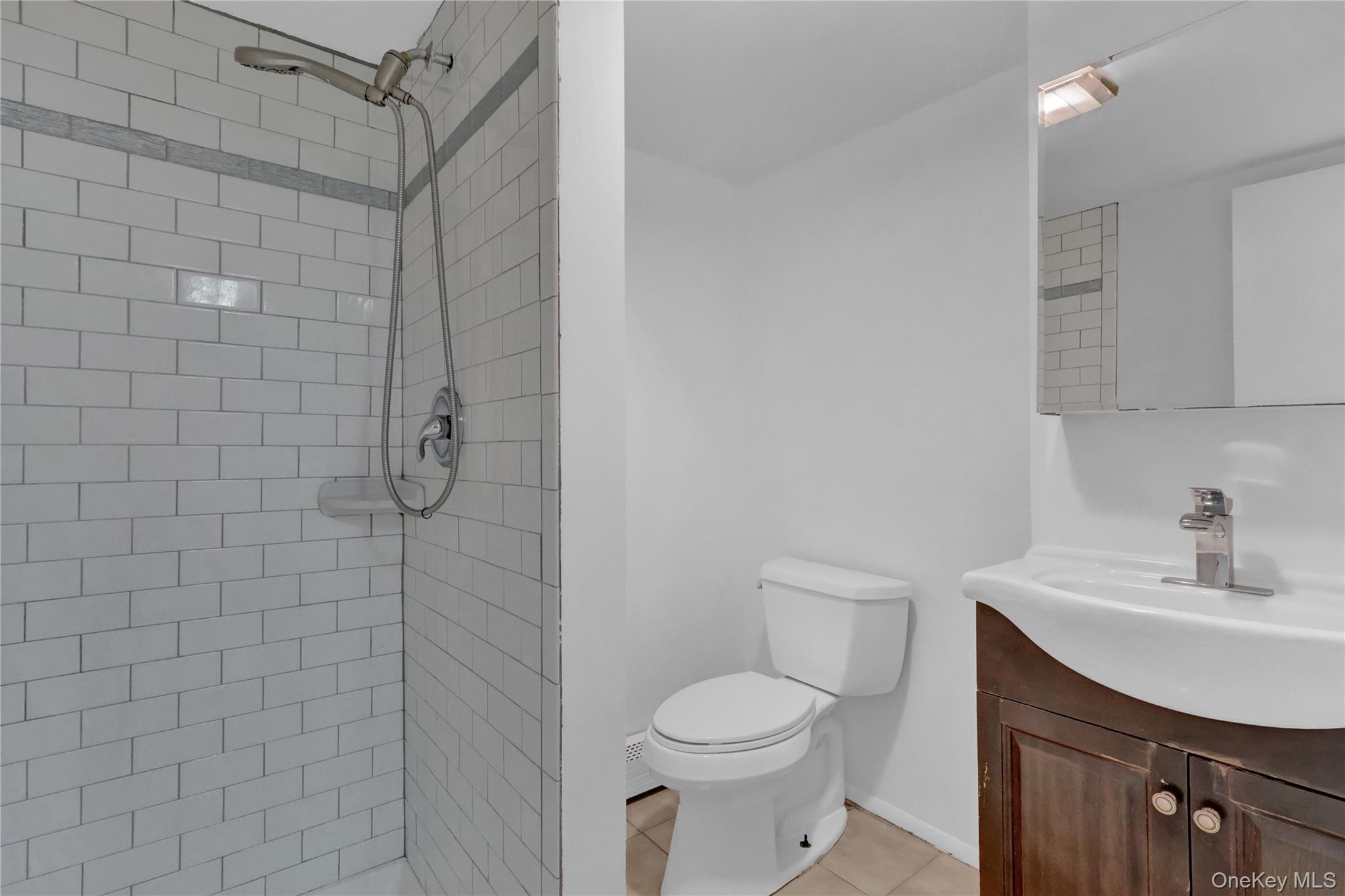 Single Family Pond  Suffolk County, NY 11733, MLS-934276-32