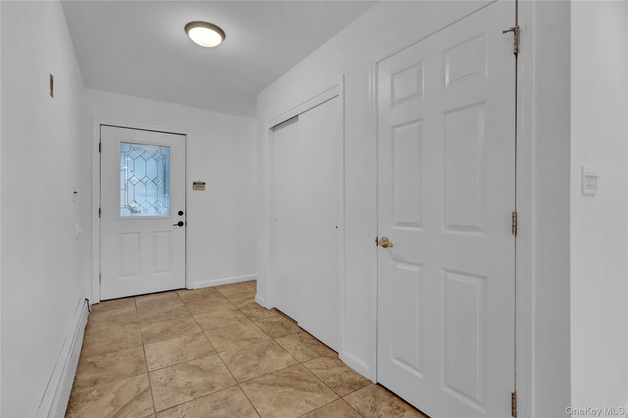 Single Family Pond  Suffolk County, NY 11733, MLS-934276-4