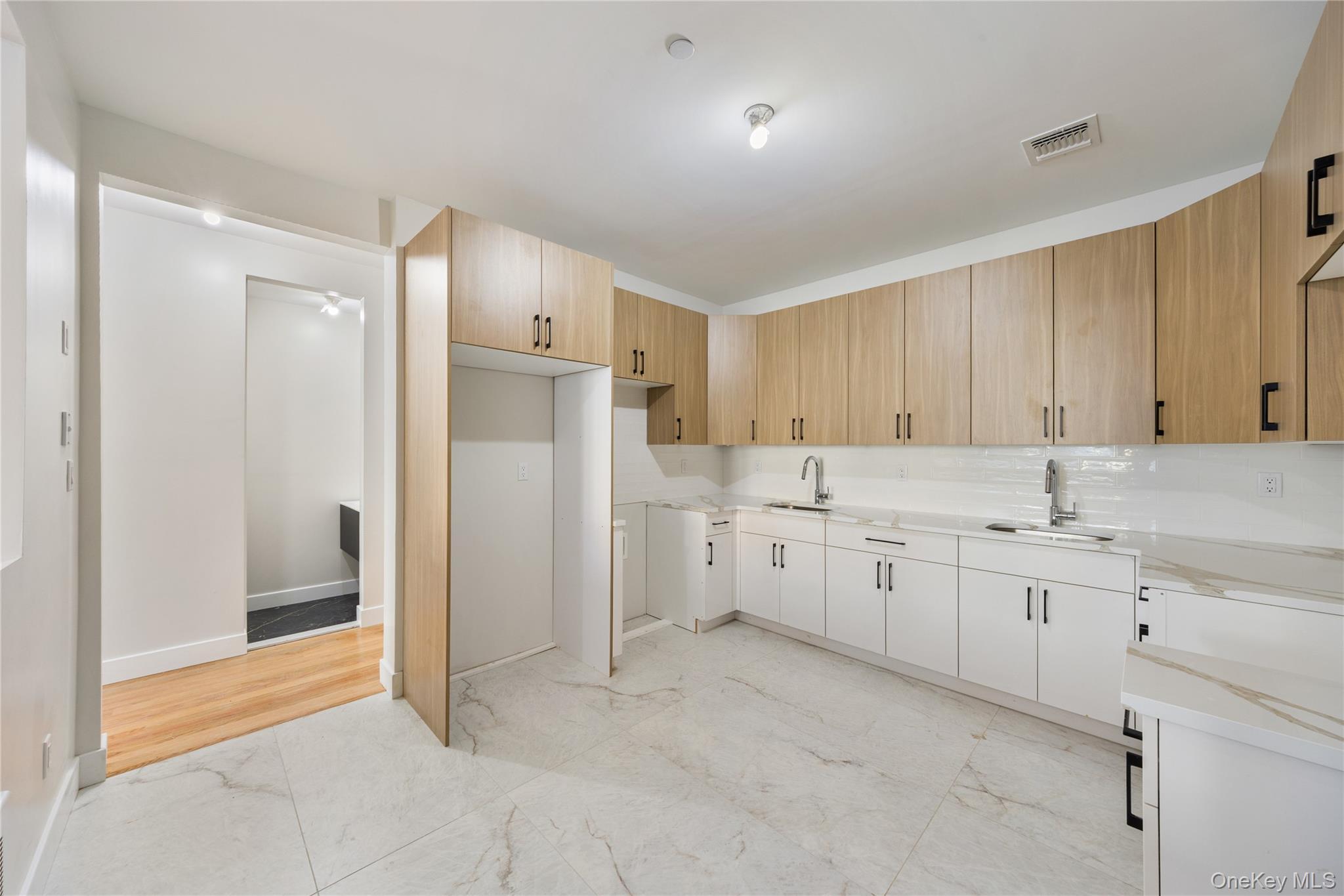 Condo Lazer  Rockland County, NY 10977, MLS-934290-19