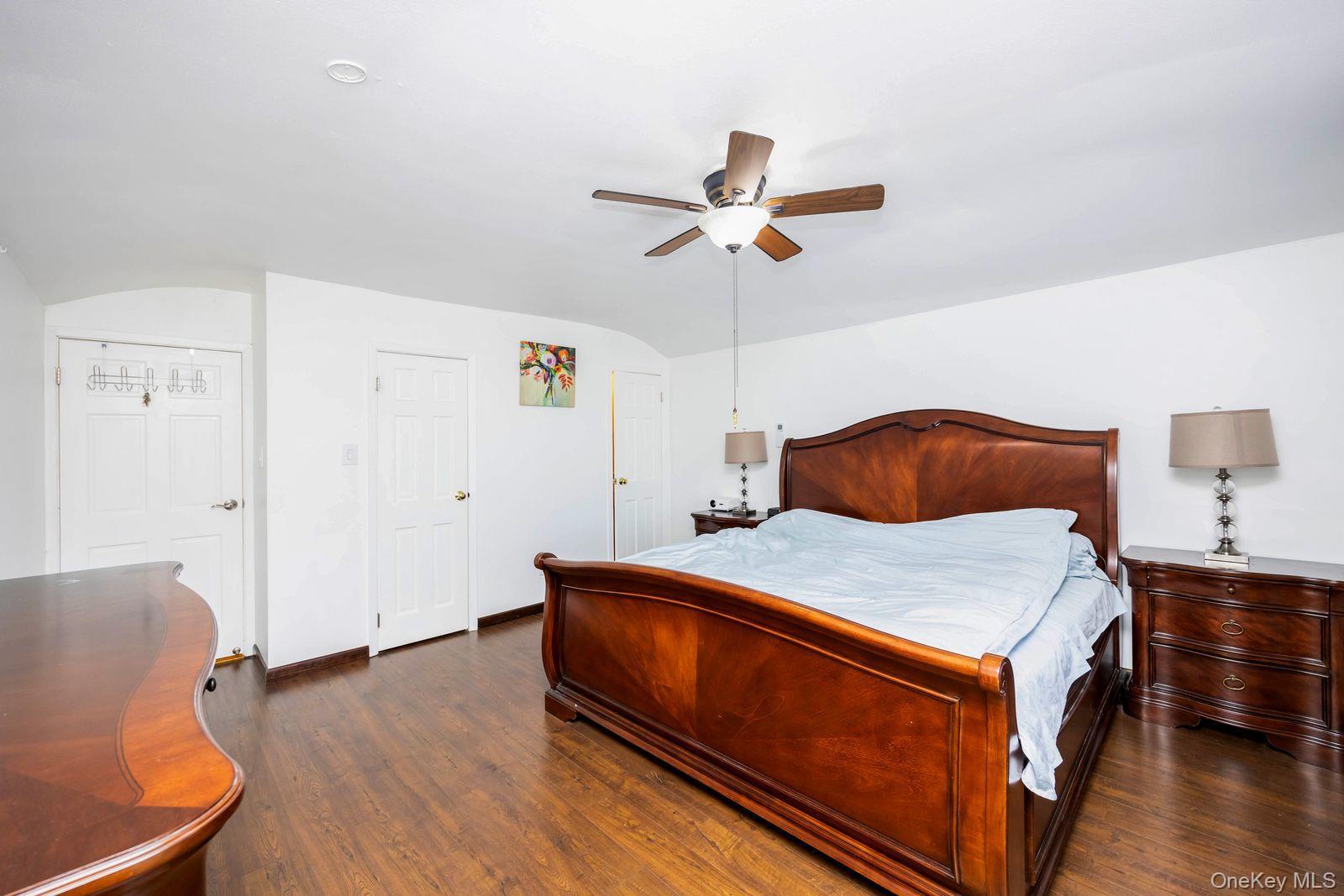 Single Family Park Staten Island, NY 10314, MLS-934321-27