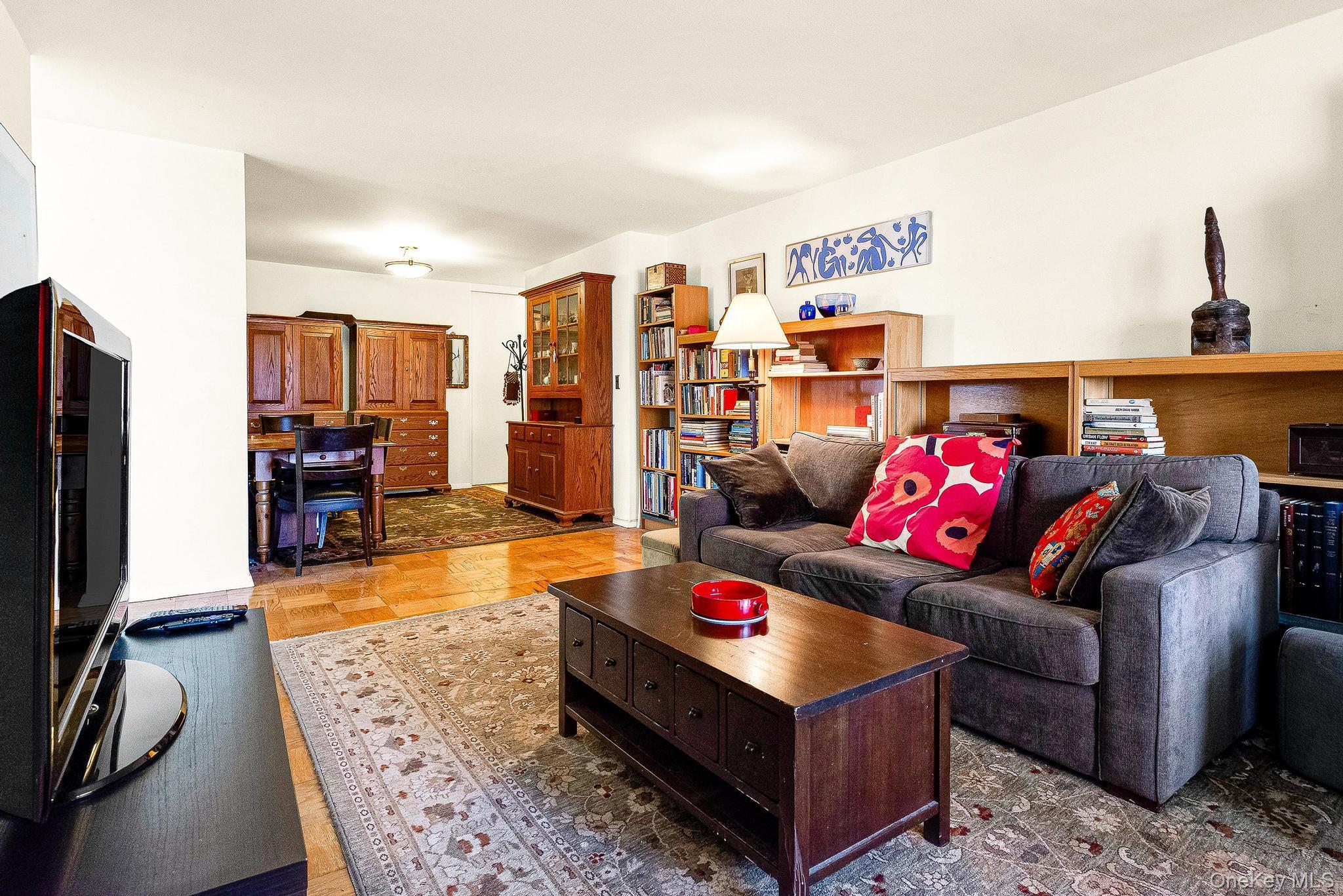 Condo Yellowstone  Queens, NY 11375, MLS-934334-11