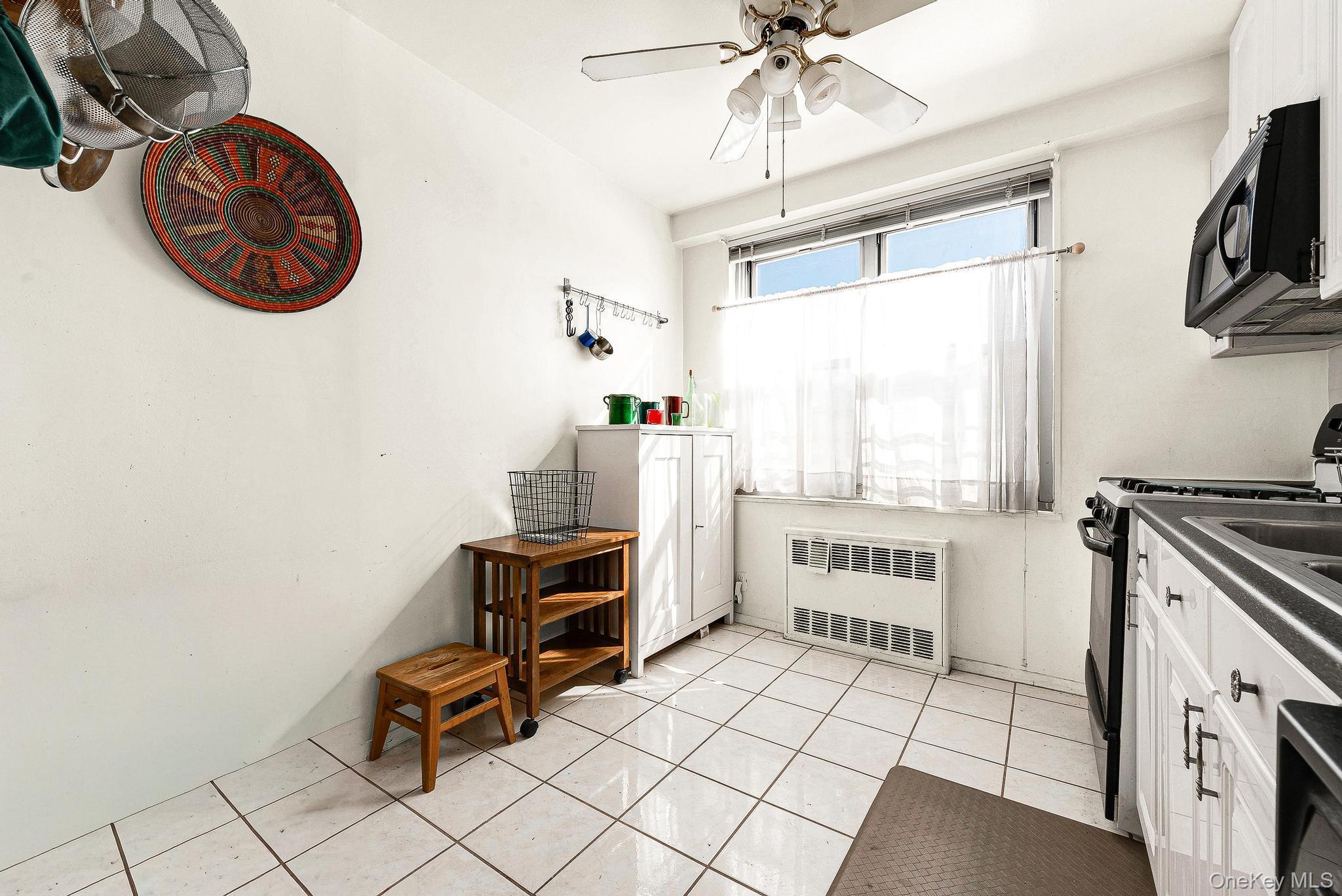 Condo Yellowstone  Queens, NY 11375, MLS-934334-16