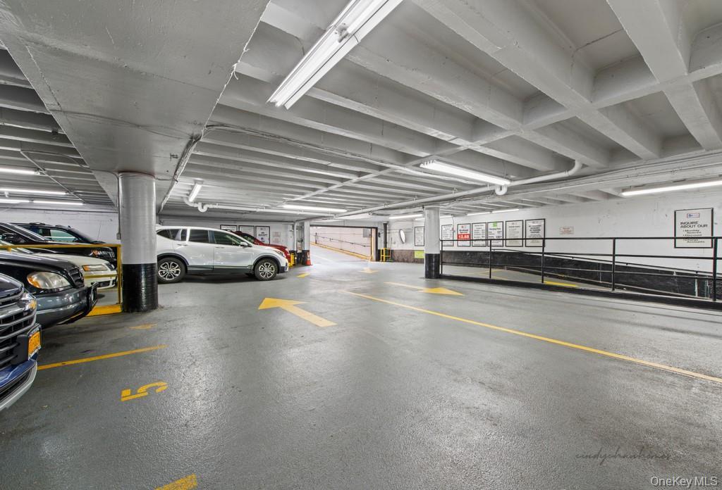 Condo Yellowstone  Queens, NY 11375, MLS-934334-23