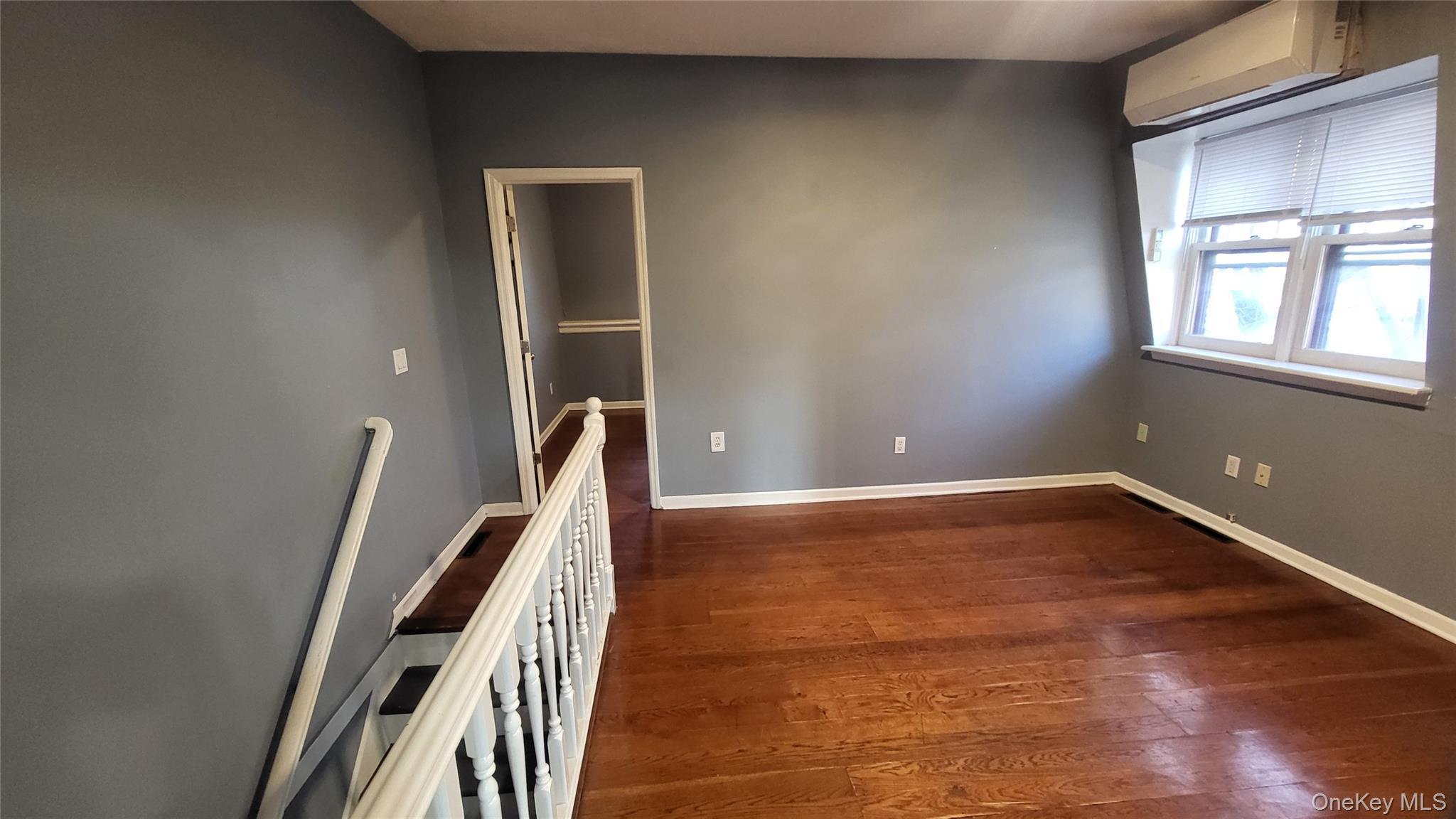 Single Family Church Dutchess County, NY 12601, MLS-934390-8