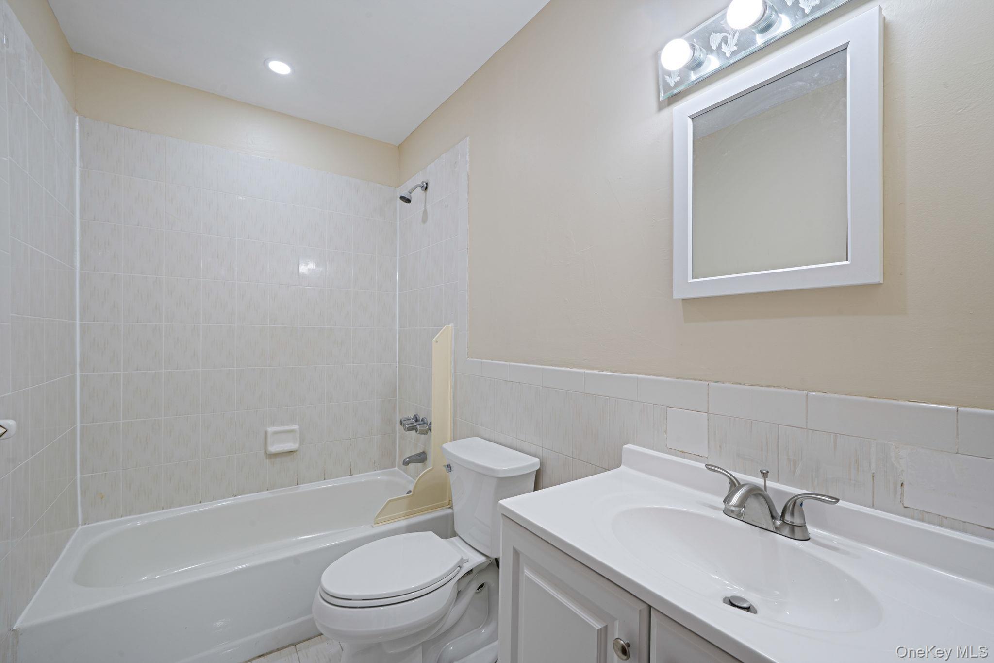Single Family Bay Place  Suffolk County, NY 11757, MLS-934396-15