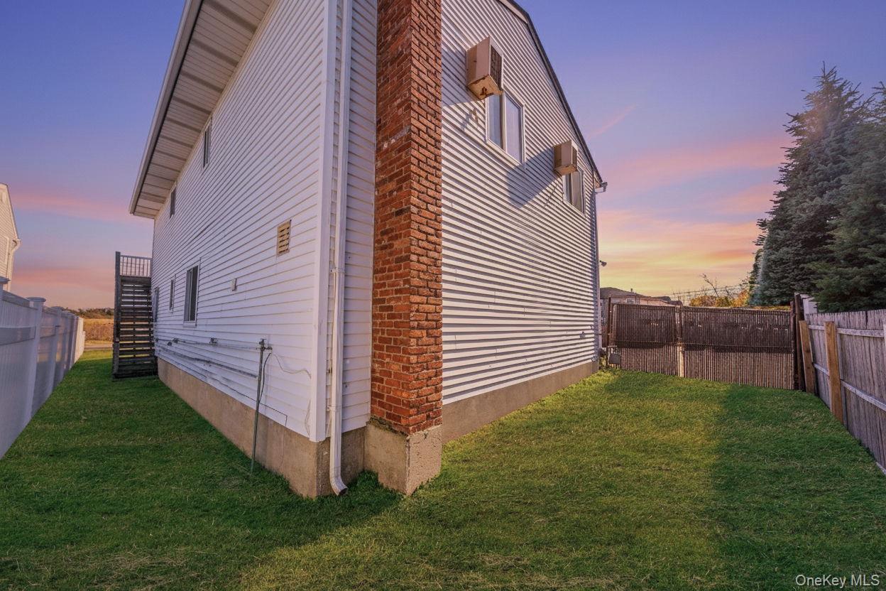 Single Family Bay Place  Suffolk County, NY 11757, MLS-934396-23