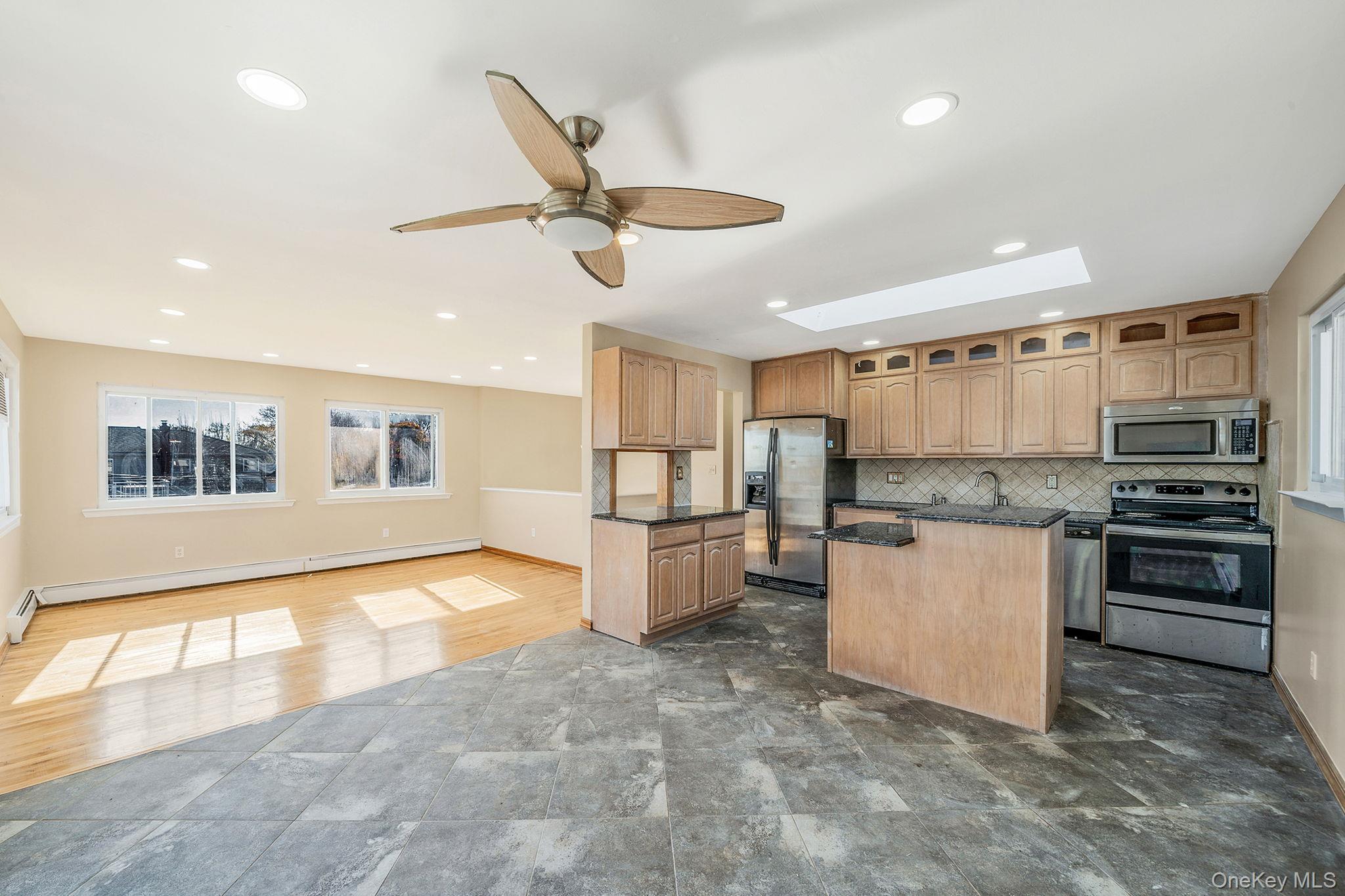 Single Family Bay Place  Suffolk County, NY 11757, MLS-934396-9