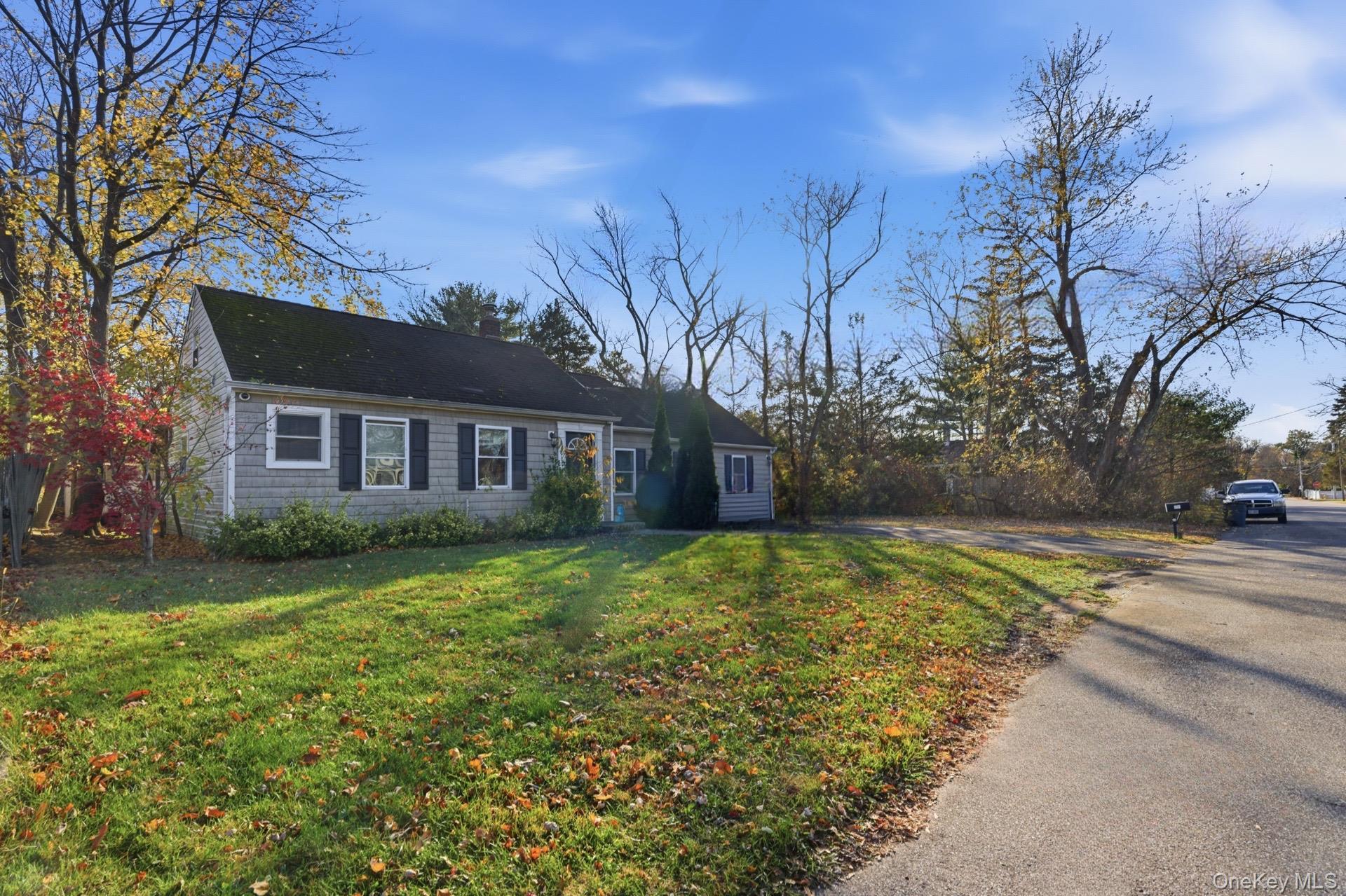 Single Family Ralph  Suffolk County, NY 11717, MLS-934403-2