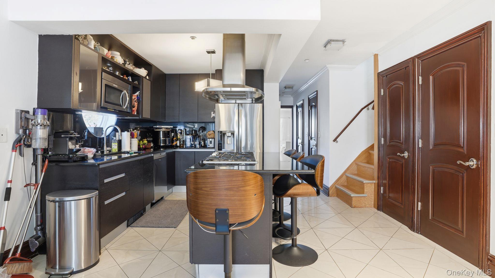 Condo Nostrand  Brooklyn, NY 11235, MLS-934420-22