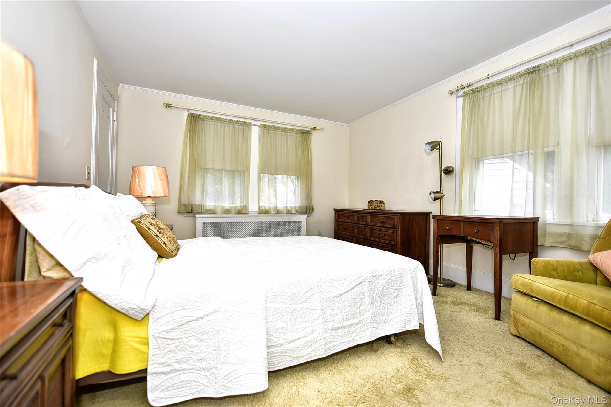 Single Family Battle Westchester County, NY 10606, MLS-934442-20