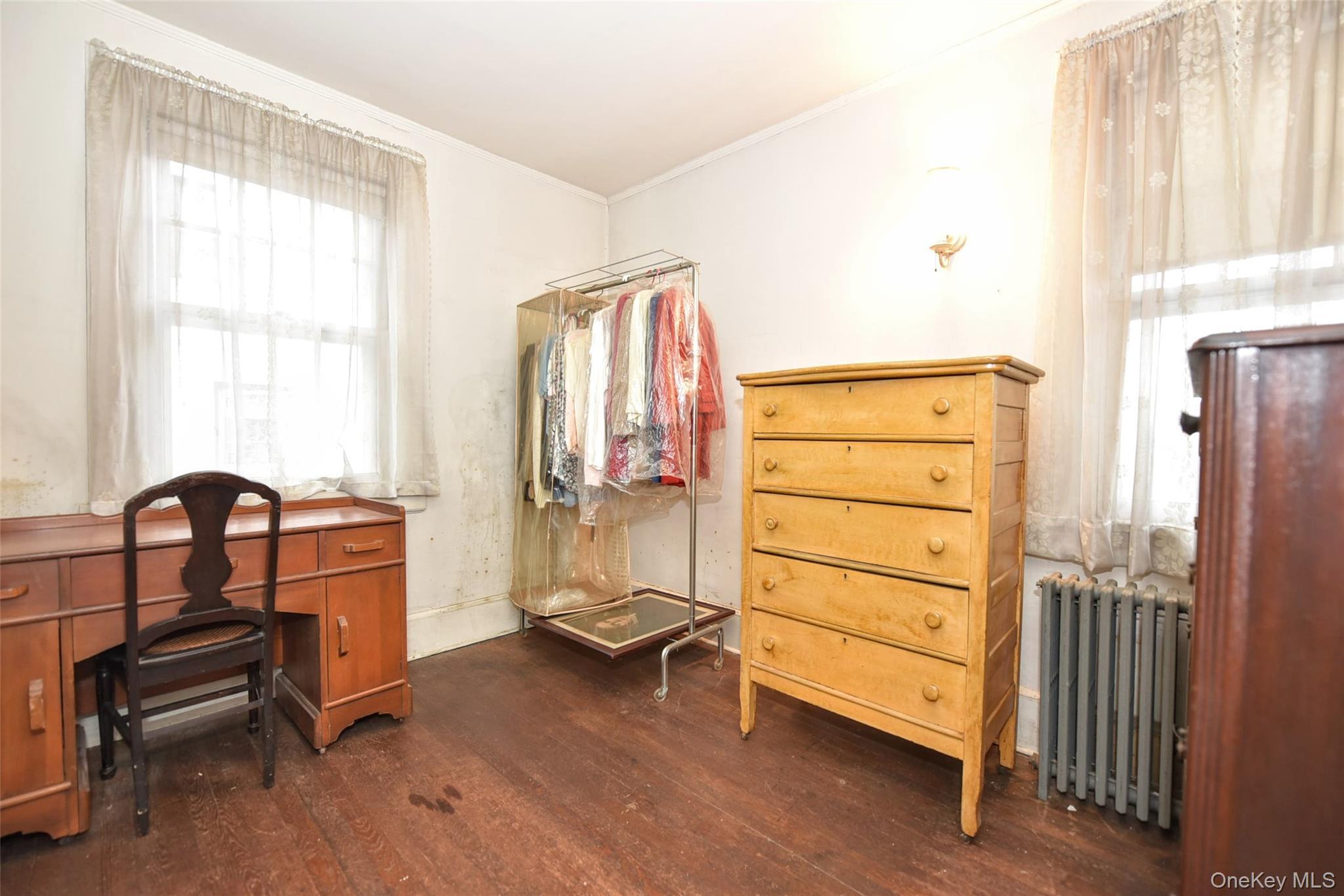 Single Family Battle Westchester County, NY 10606, MLS-934442-25