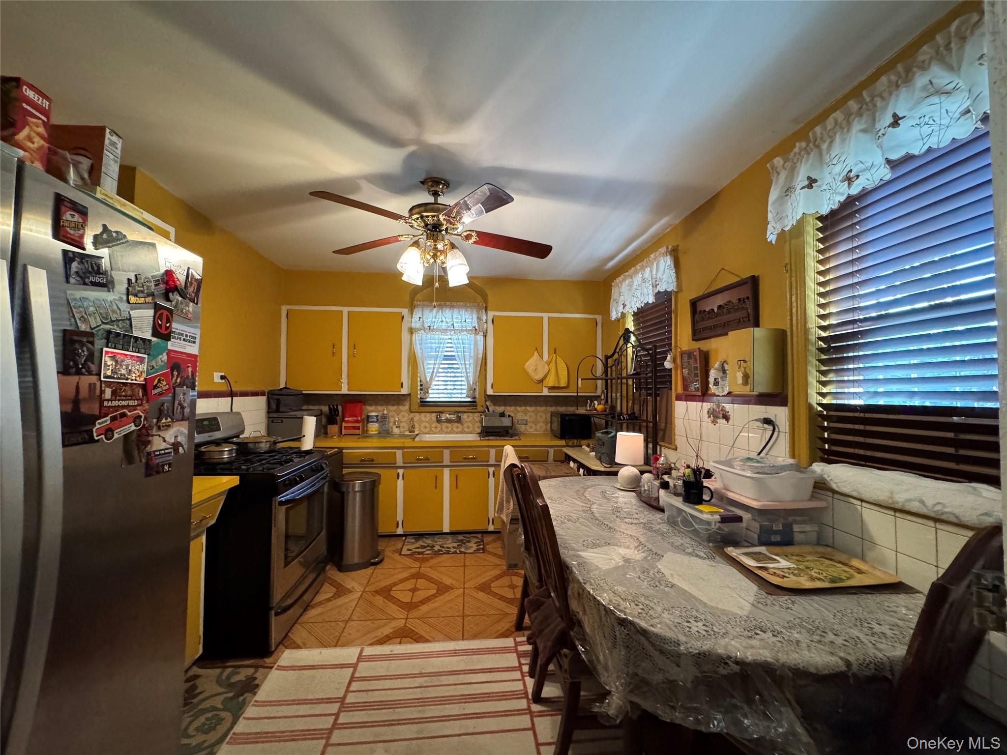 Single Family 222nd Bronx, NY 10469, MLS-934467-23