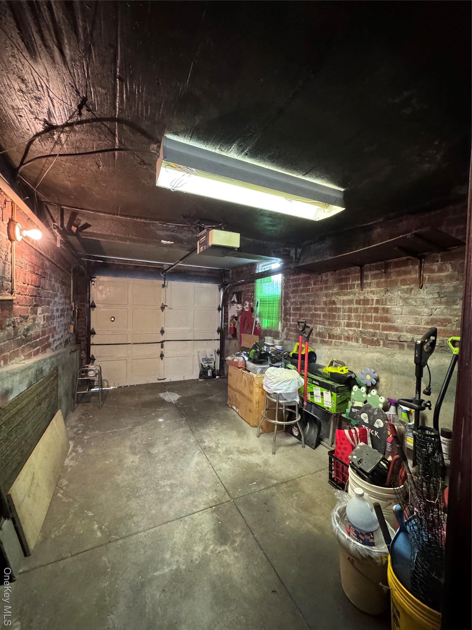 Single Family 222nd Bronx, NY 10469, MLS-934467-33