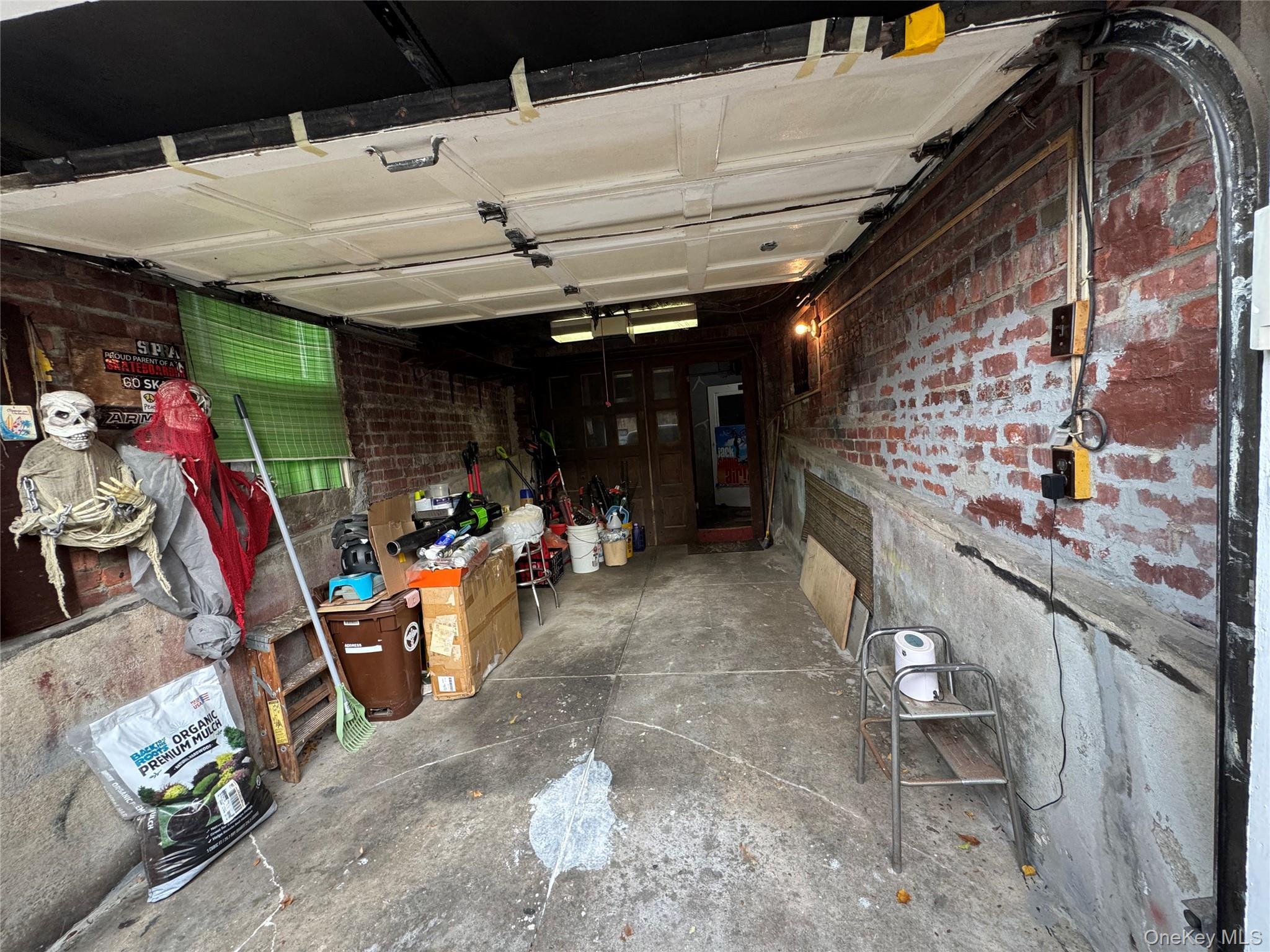 Single Family 222nd Bronx, NY 10469, MLS-934467-34