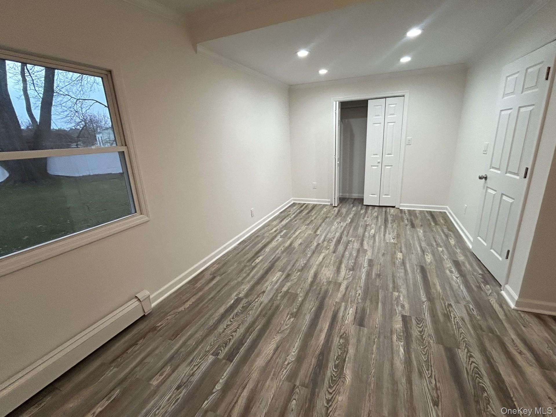 Single Family Heather Suffolk County, NY 11720, MLS-934471-15