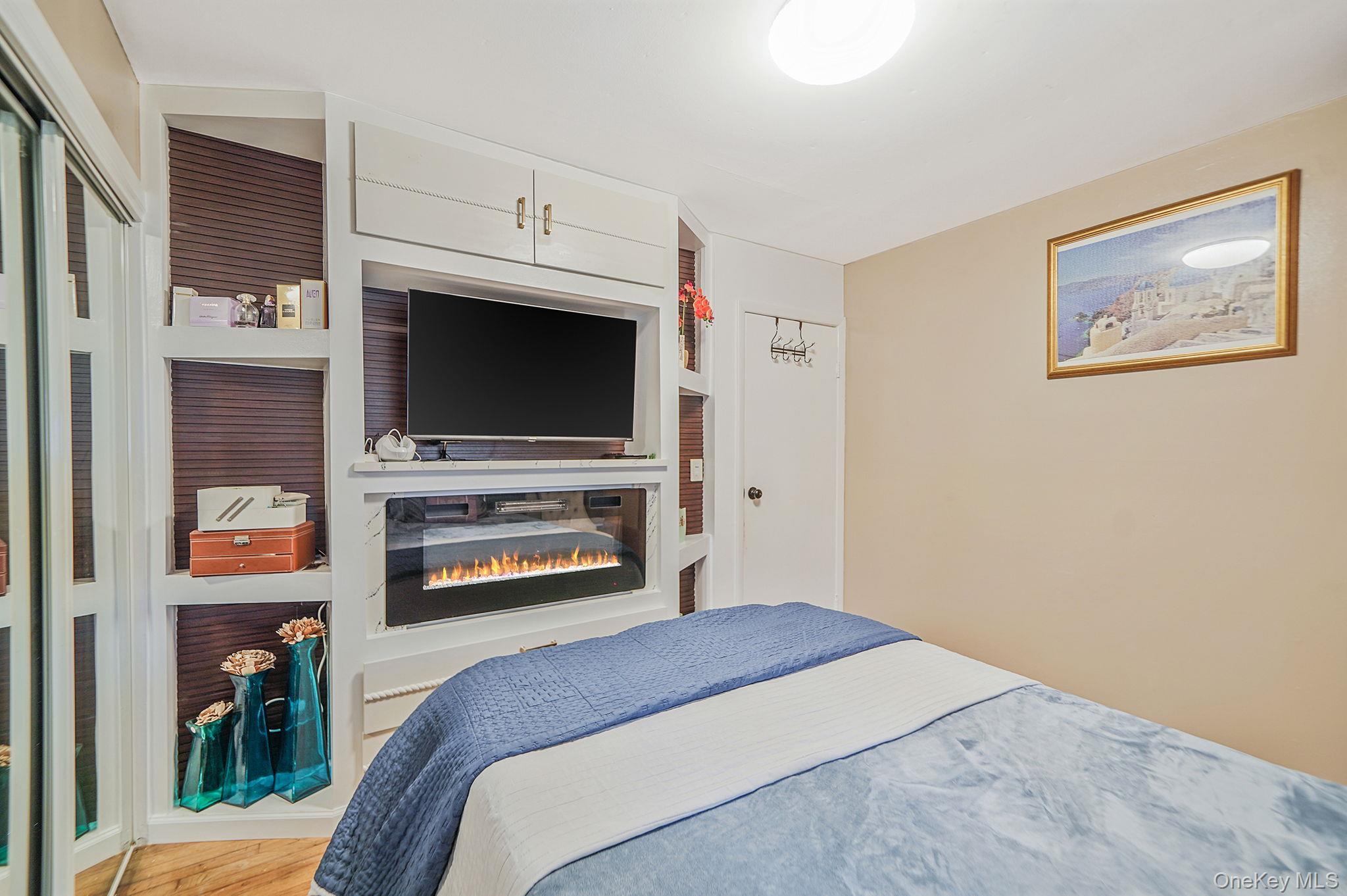 Single Family Jefferson  Suffolk County, NY 11951, MLS-934477-13