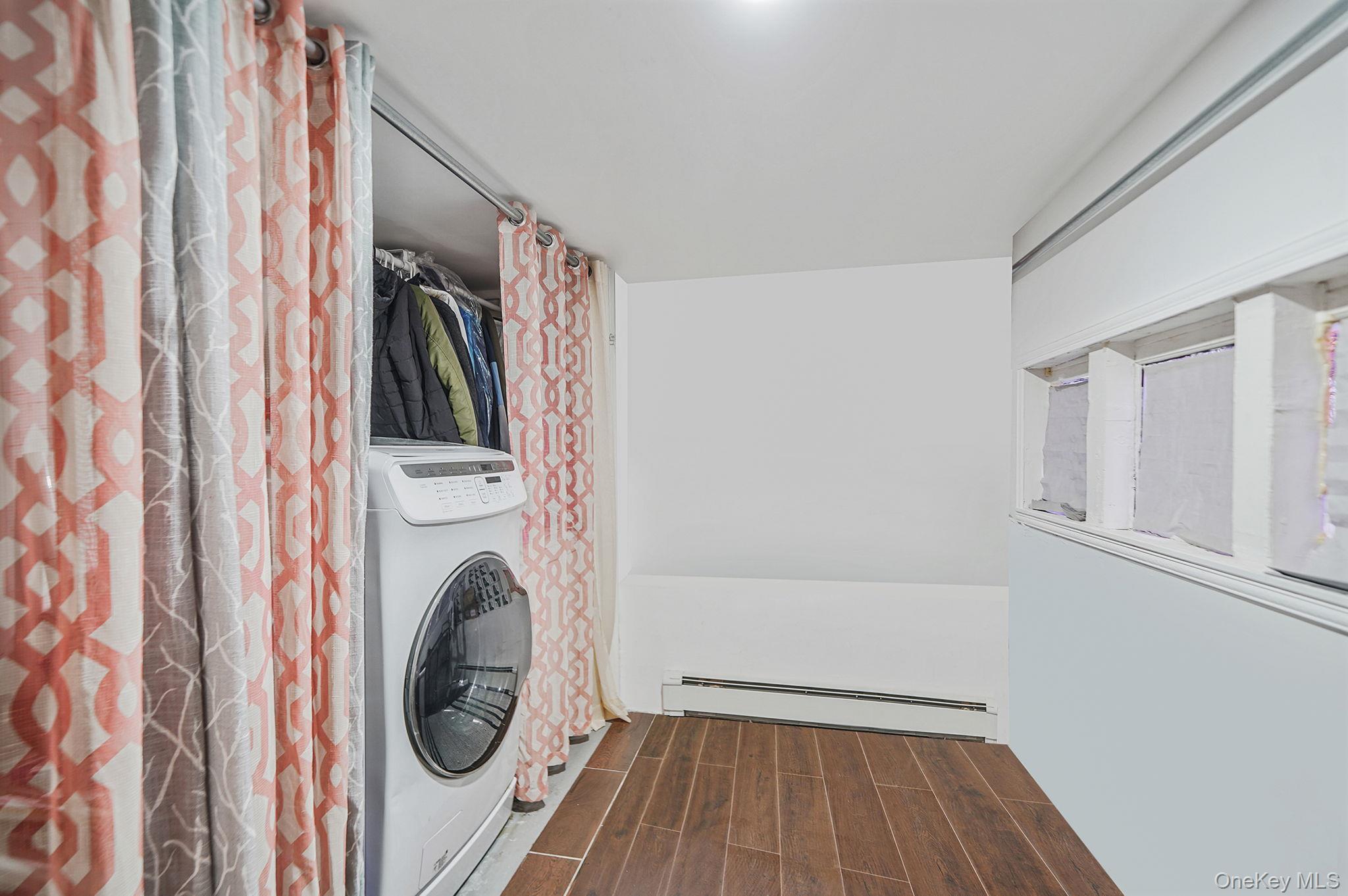 Single Family Jefferson  Suffolk County, NY 11951, MLS-934477-19