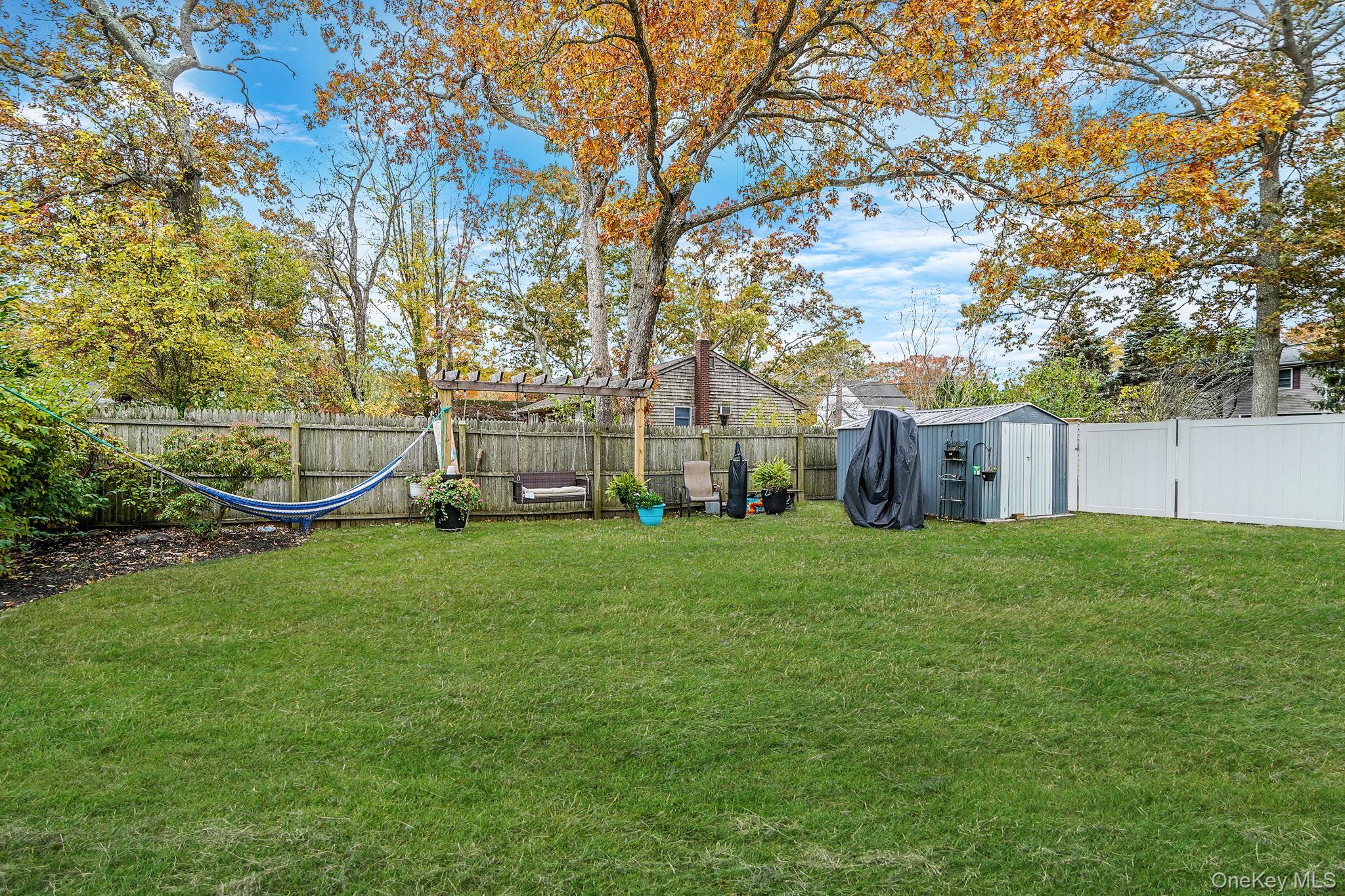 Single Family Jefferson  Suffolk County, NY 11951, MLS-934477-21