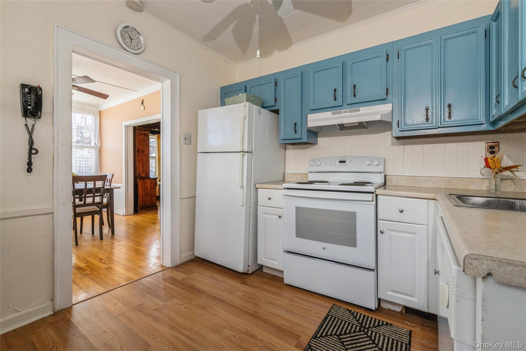 Single Family Riviera Suffolk County, NY 11950, MLS-934502-8