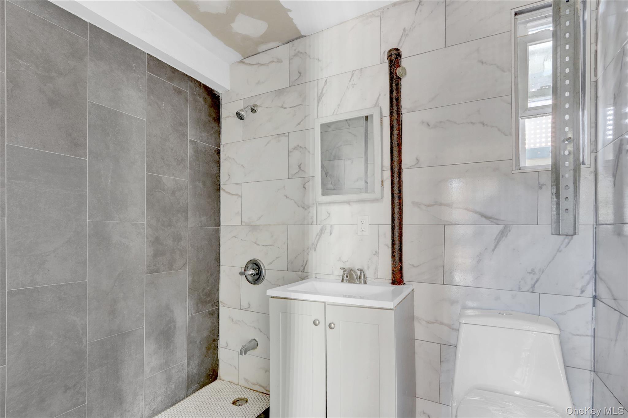 Single Family Collier  Queens, NY 11691, MLS-934529-10