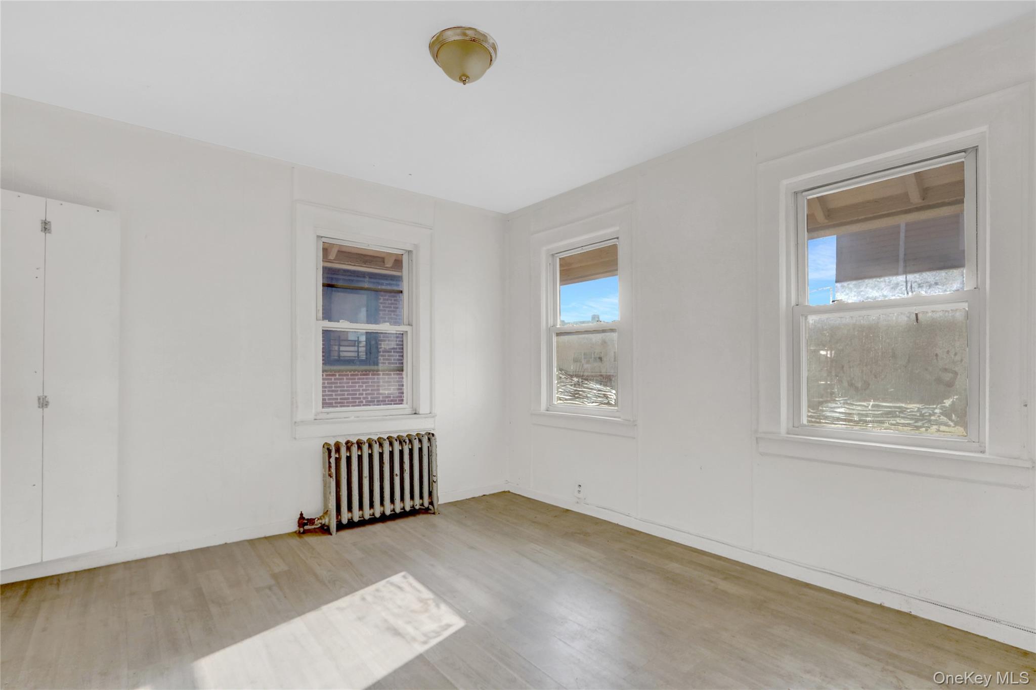 Single Family Collier  Queens, NY 11691, MLS-934529-12