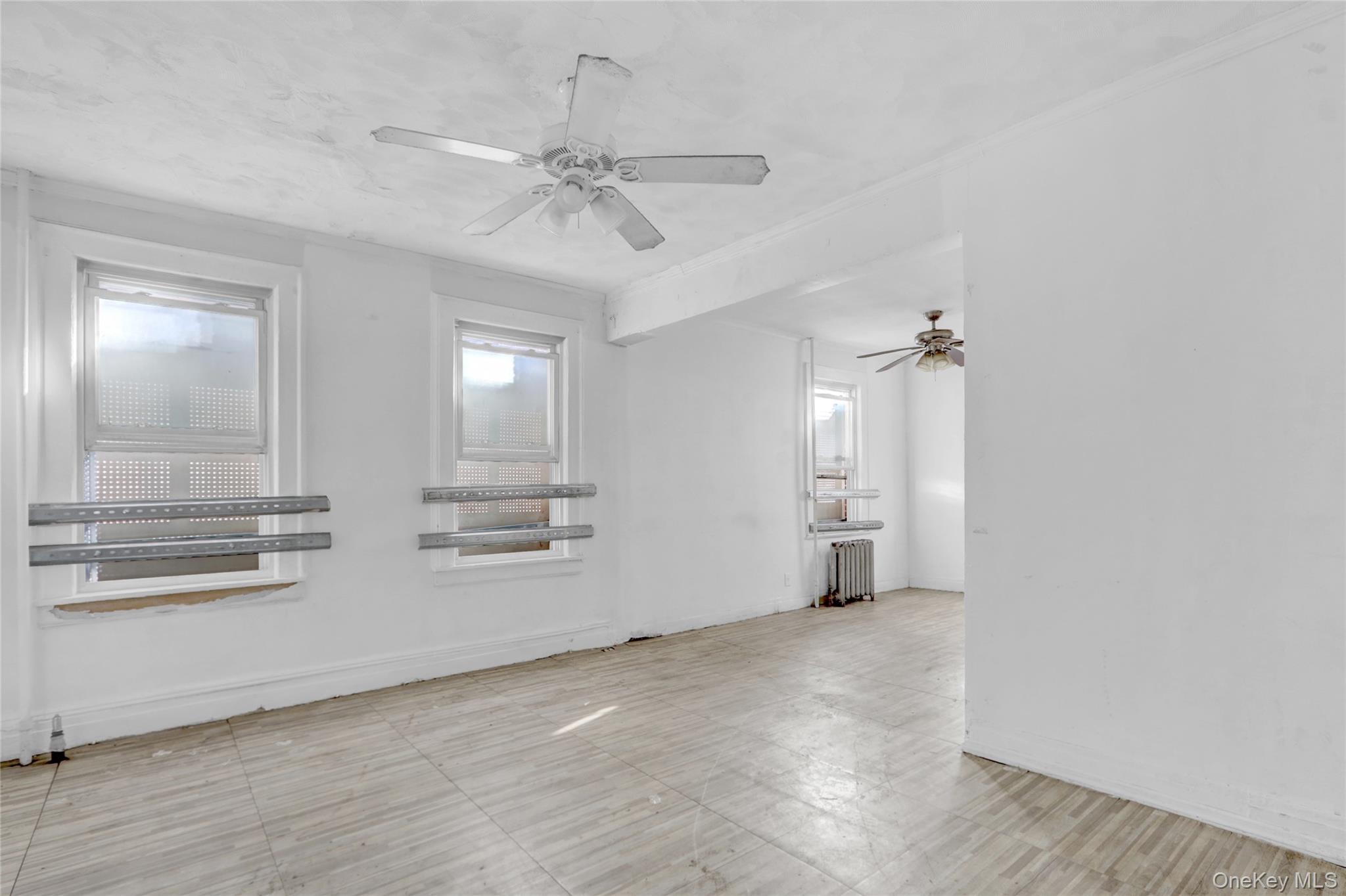 Single Family Collier  Queens, NY 11691, MLS-934529-4