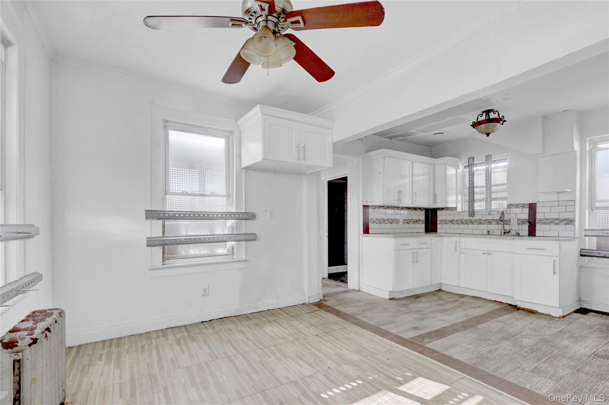 Single Family Collier  Queens, NY 11691, MLS-934529-5