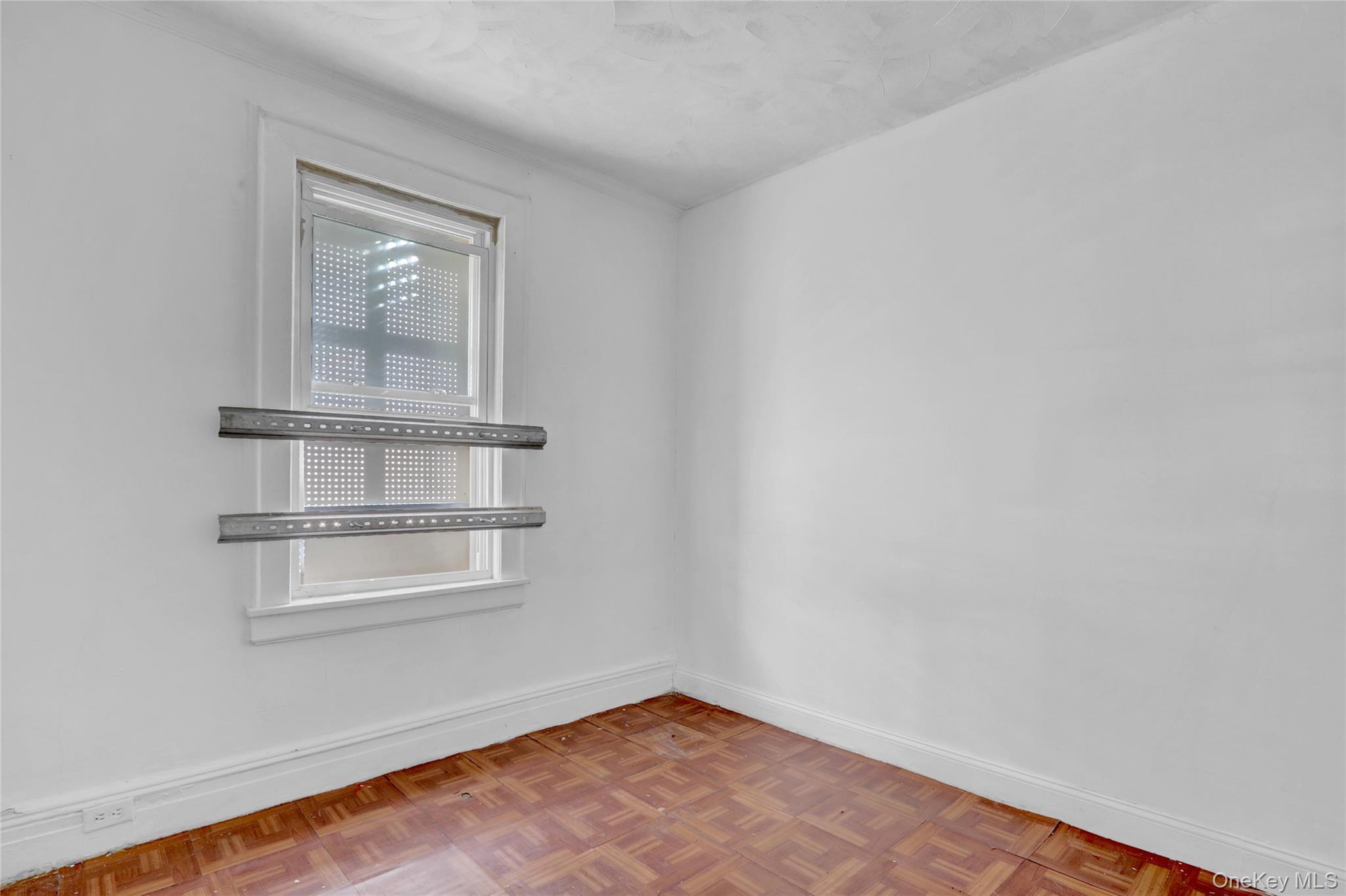 Single Family Collier  Queens, NY 11691, MLS-934529-8