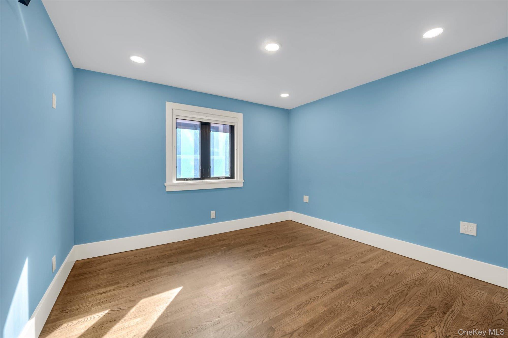 Single Family 218th  Queens, NY 11360, MLS-934534-25