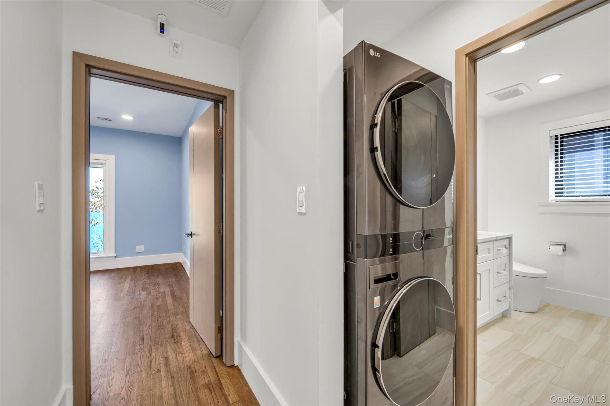 Single Family 218th  Queens, NY 11360, MLS-934534-27