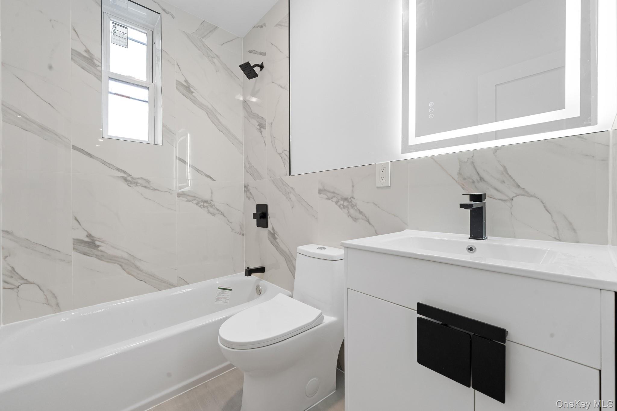 Single Family 227th Bronx, NY 10466, MLS-934547-13