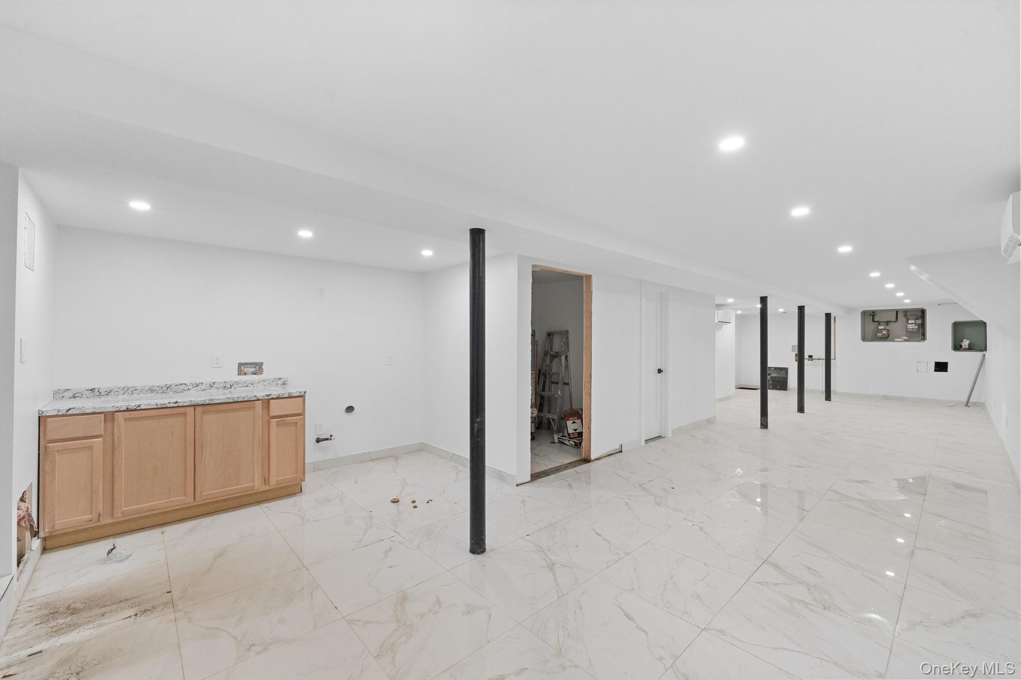 Single Family 227th Bronx, NY 10466, MLS-934547-19