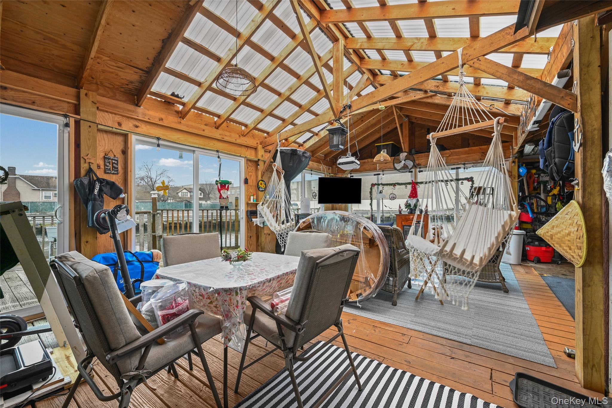 Single Family Chestnut Nassau County, NY 11096, MLS-934552-17