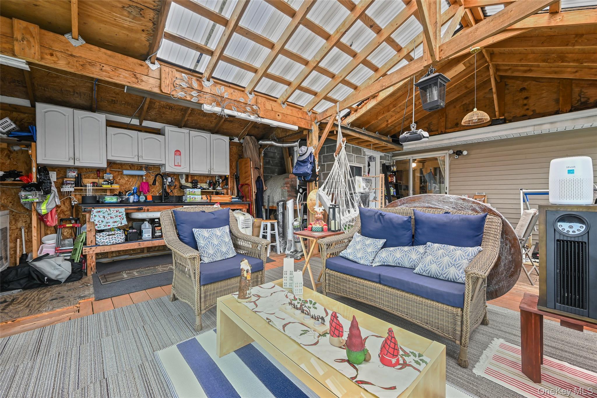 Single Family Chestnut Nassau County, NY 11096, MLS-934552-18