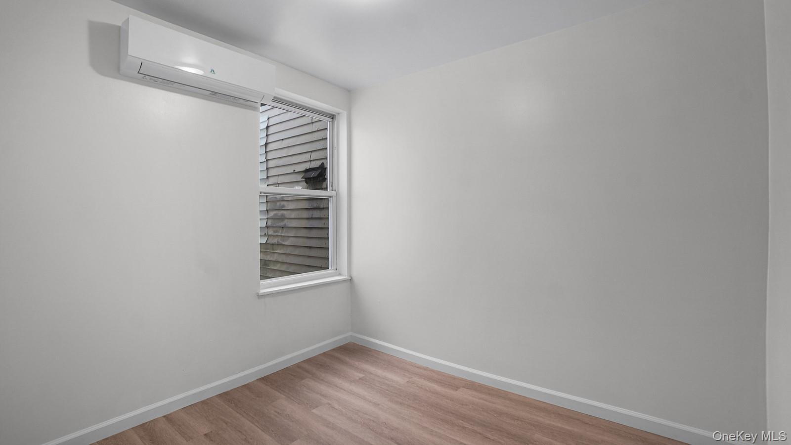 Single Family Rhinelander  Bronx, NY 10462, MLS-934553-11