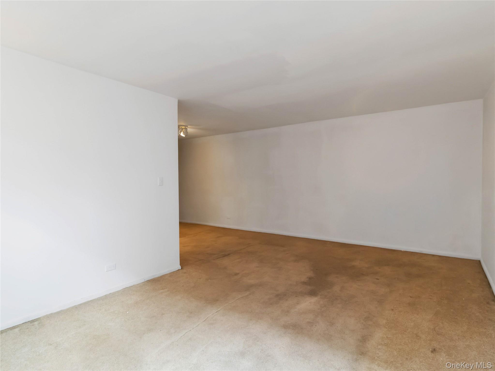 Coop 32nd Queens, NY 11369, MLS-934556-9