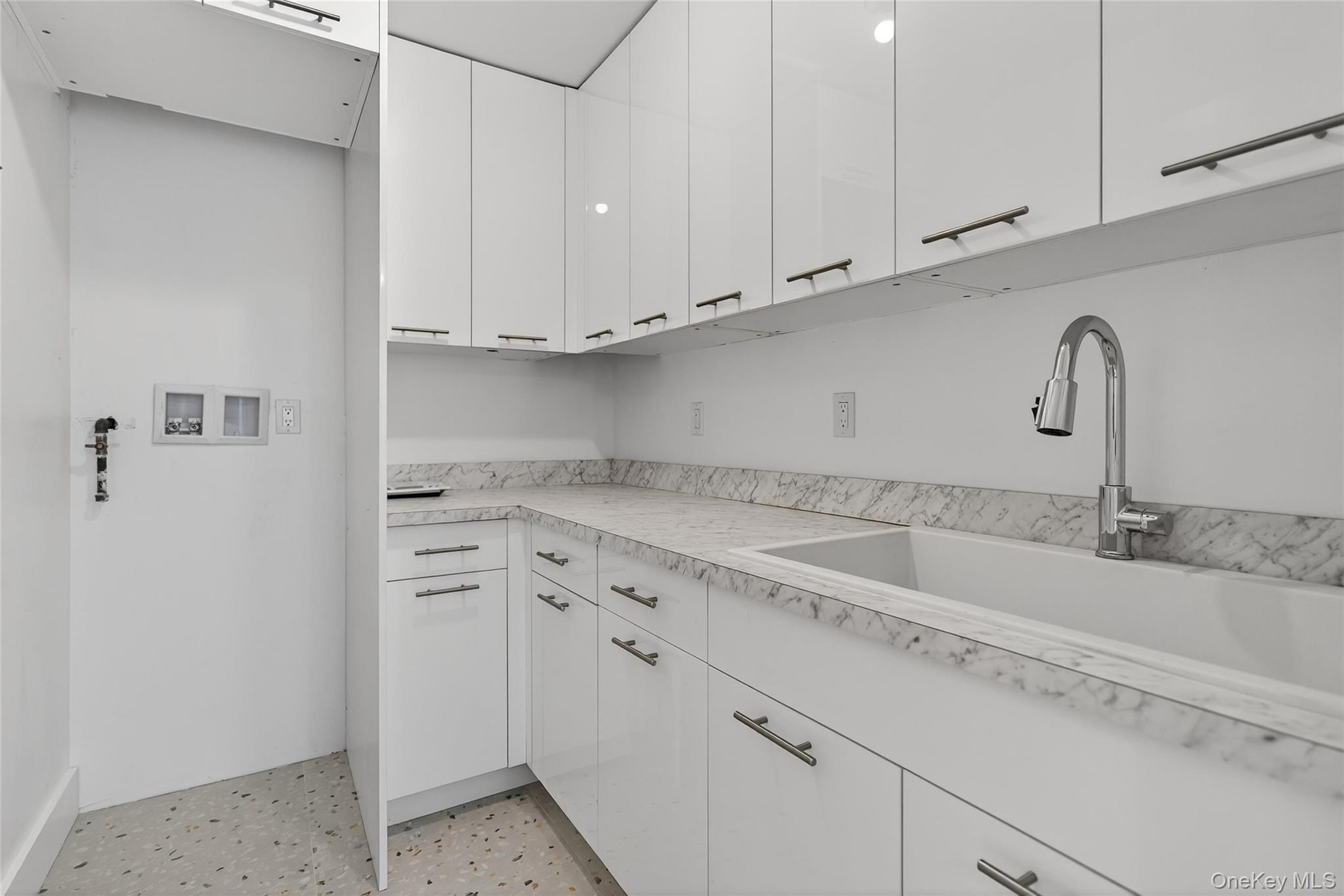 Single Family E Dillon  Sullivan County, NY 12701, MLS-934558-22