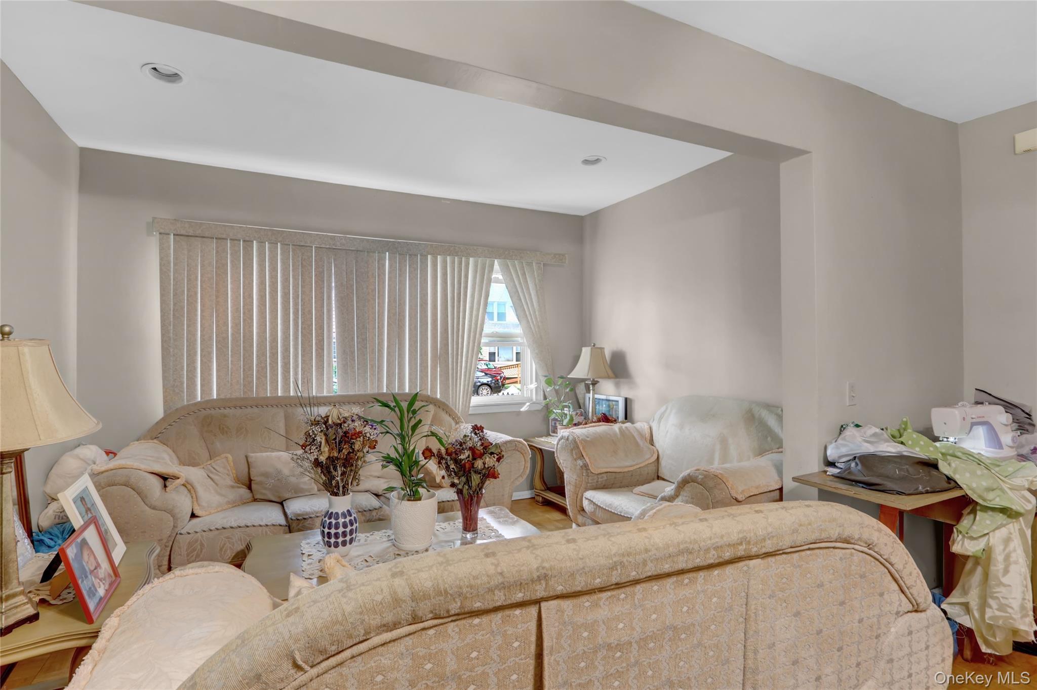 Single Family 198th Queens, NY 11412, MLS-934597-16