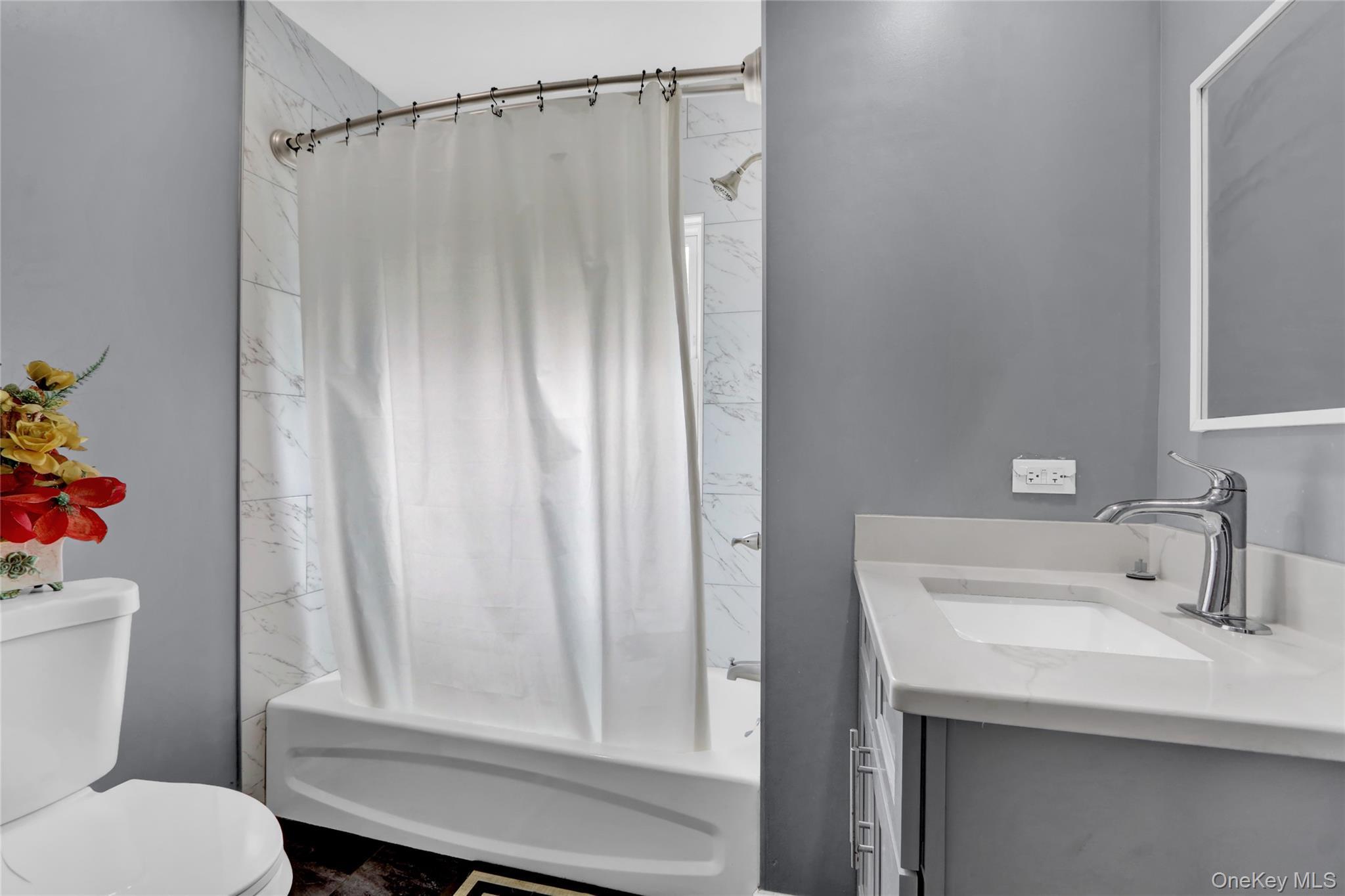 Single Family 198th Queens, NY 11412, MLS-934597-8