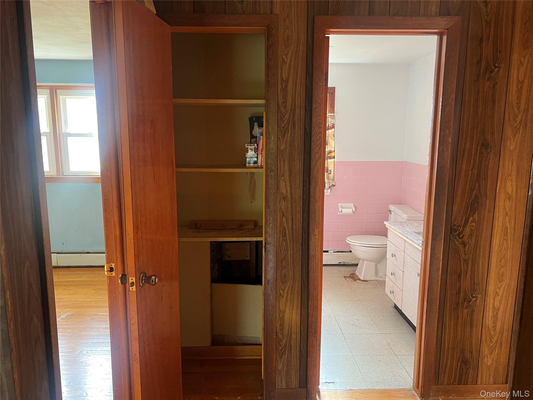 Single Family Coach Orange County, NY 12550, MLS-934607-24