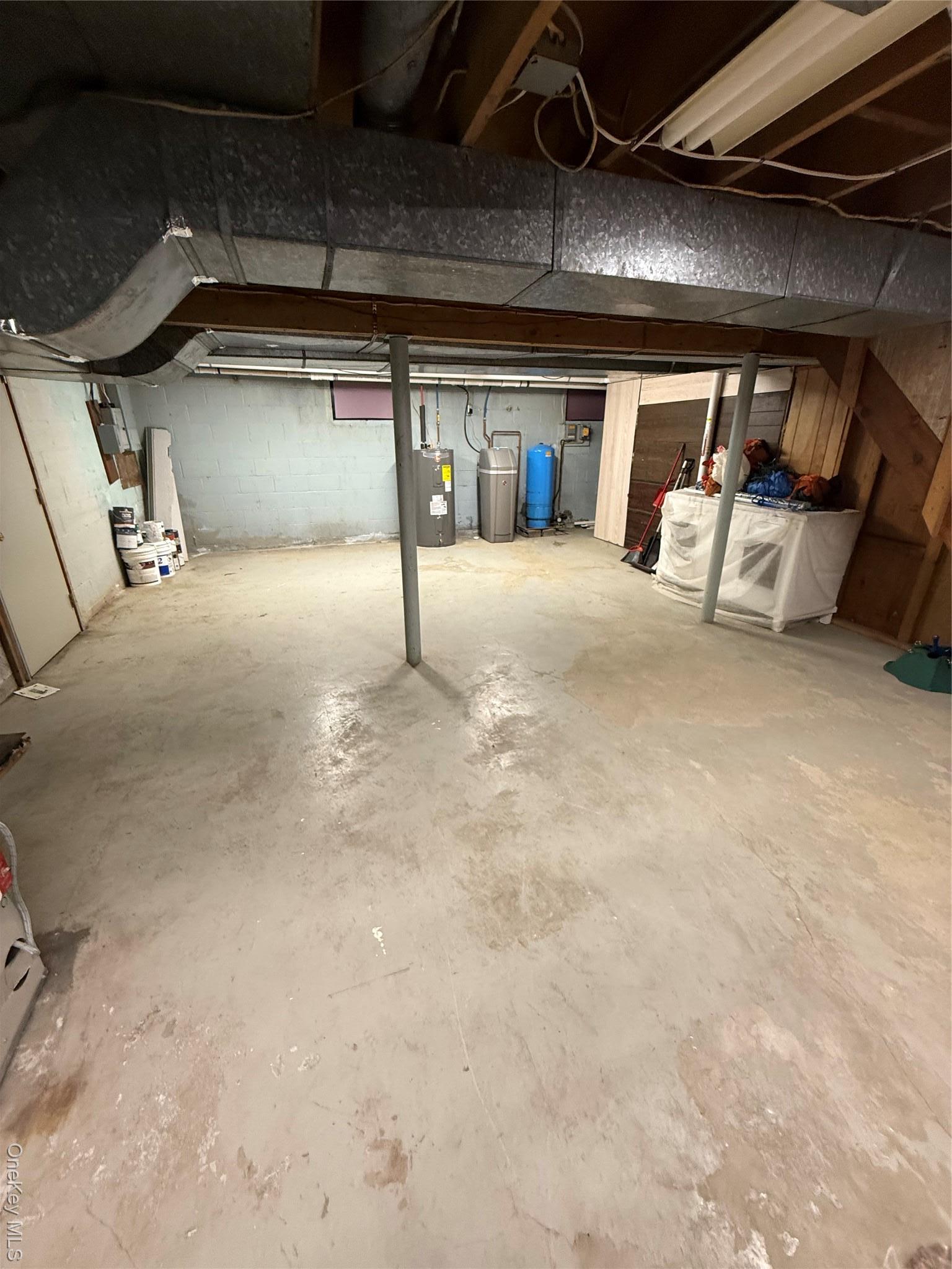 Single Family Square Woods  Dutchess County, NY 12540, MLS-934645-36