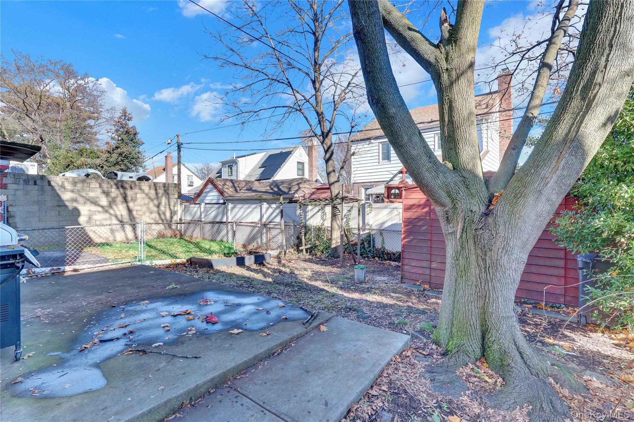 Single Family Commonwealth  Queens, NY 11426, MLS-934651-14