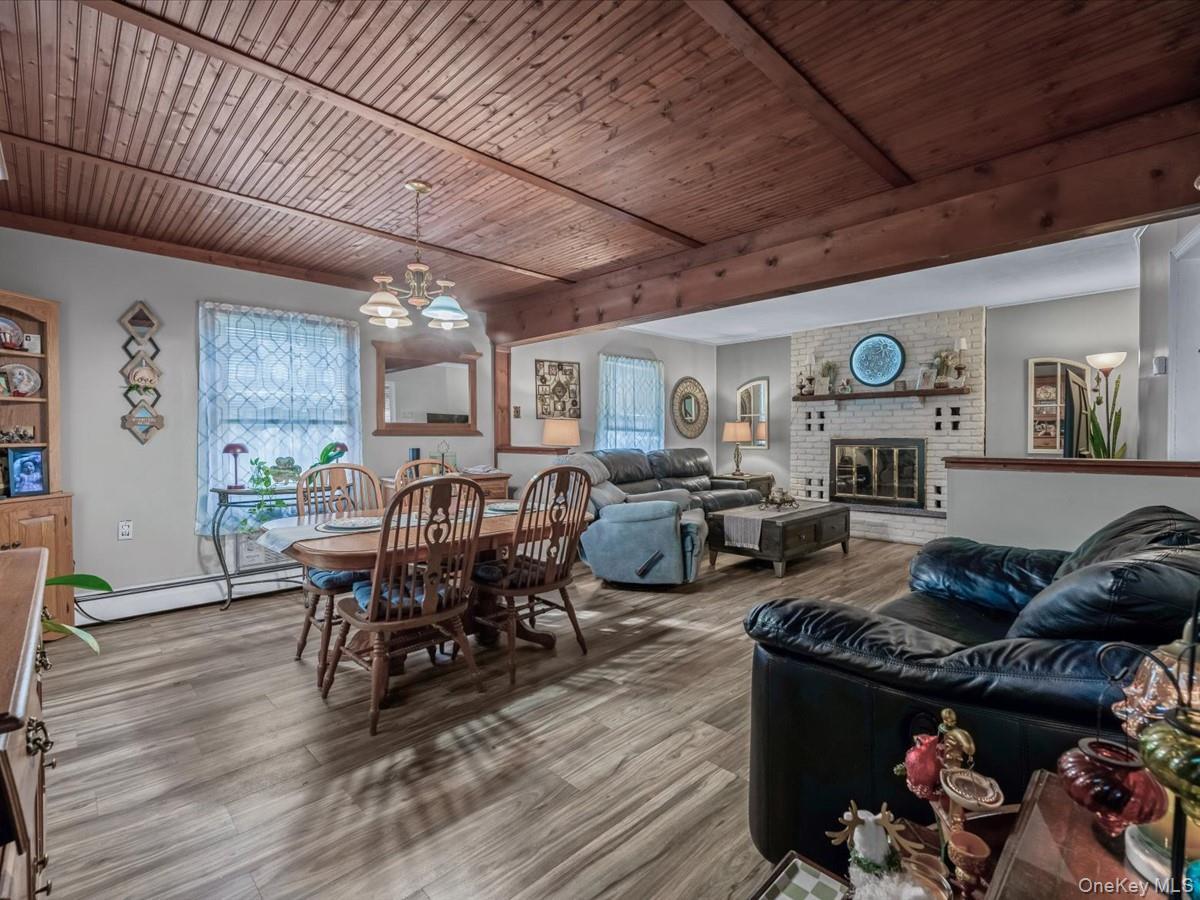 Single Family Jerusalem Nassau County, NY 11756, MLS-934652-3