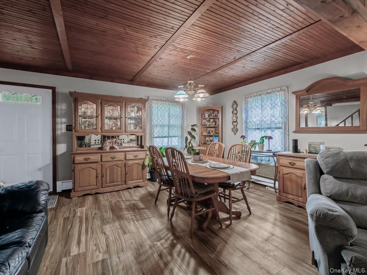 Single Family Jerusalem Nassau County, NY 11756, MLS-934652-5