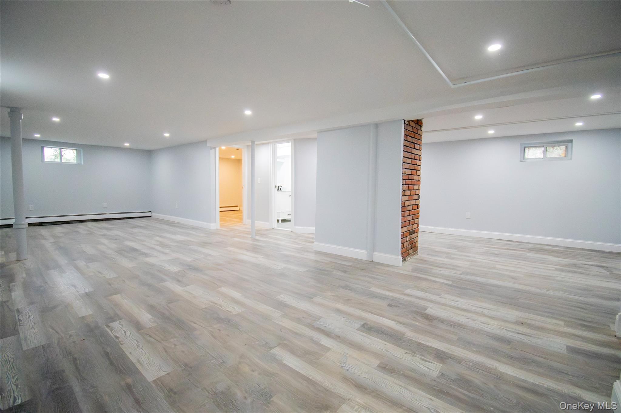 Single Family Bryant Nassau County, NY 11554, MLS-934706-38