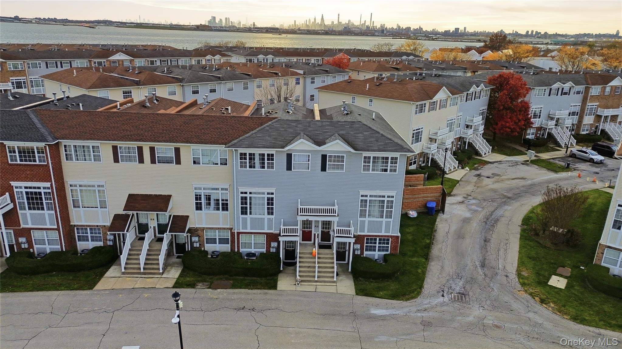 Condo Surf  Bronx, NY 10473, MLS-934719-6