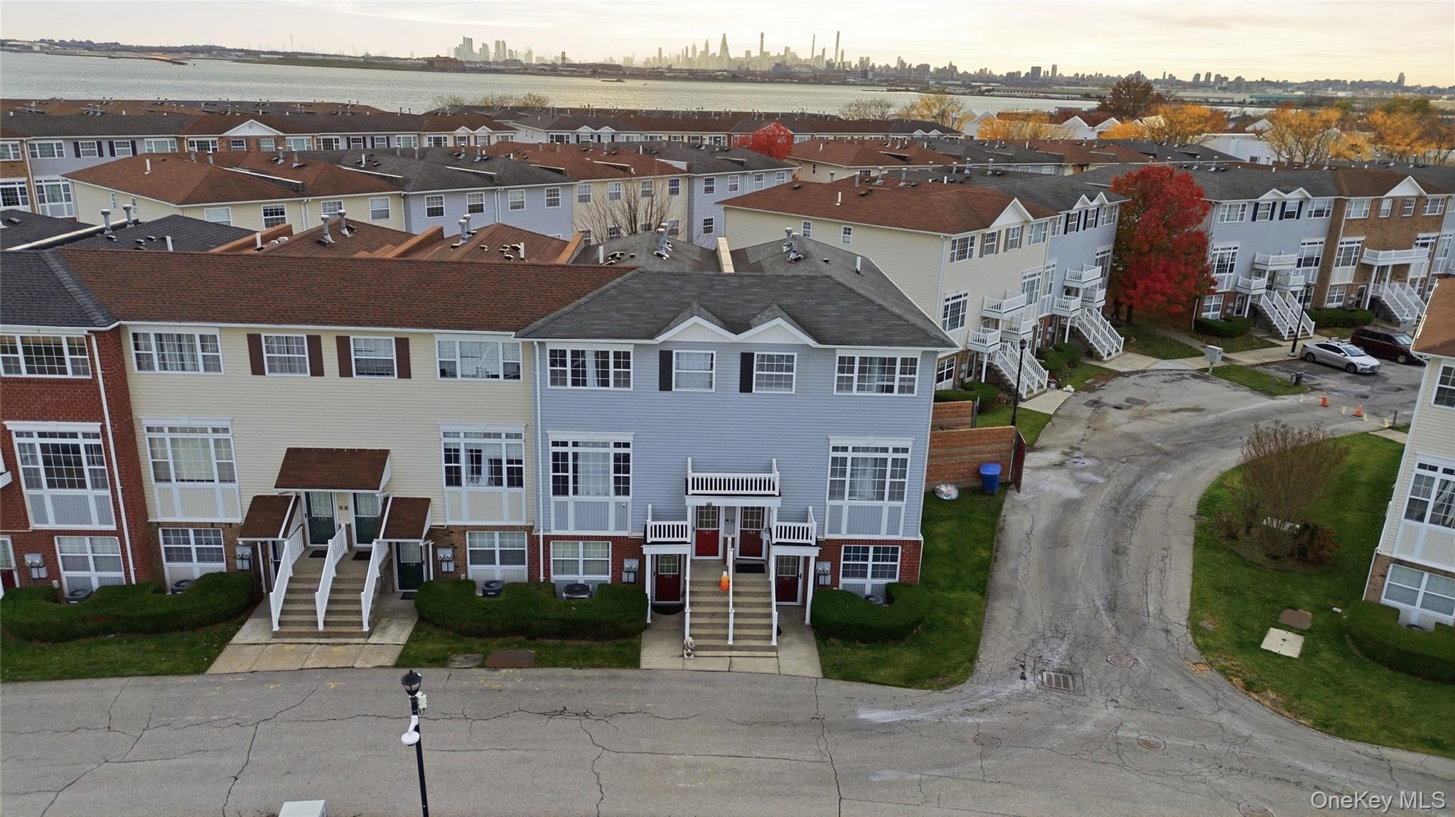 Condo Surf  Bronx, NY 10473, MLS-934719-7