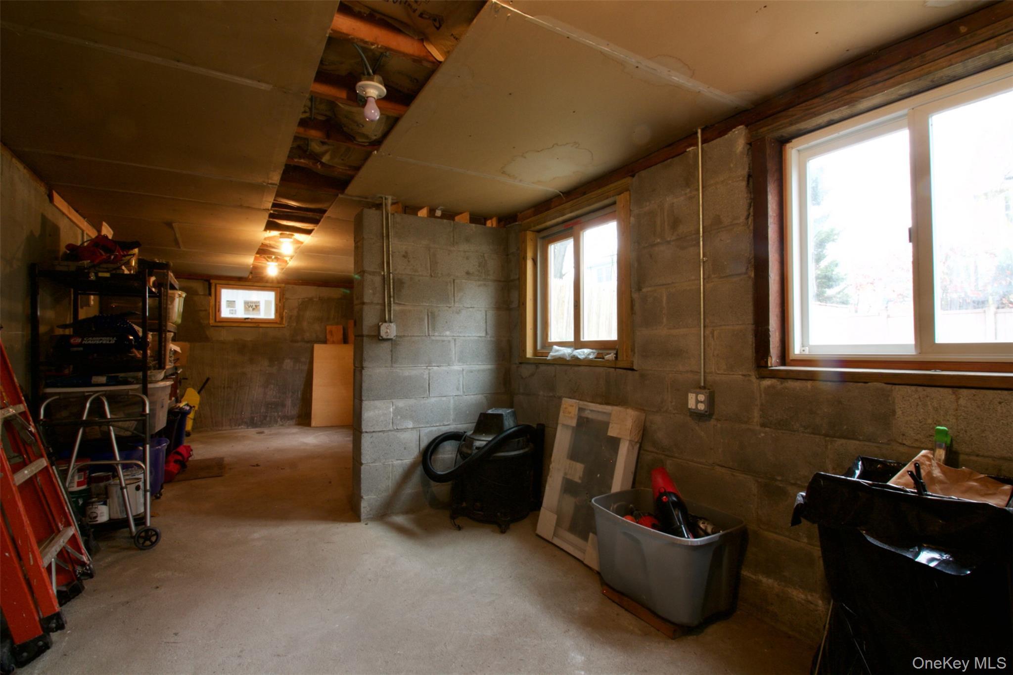 Single Family Elsa Westchester County, NY 10570, MLS-934755-24